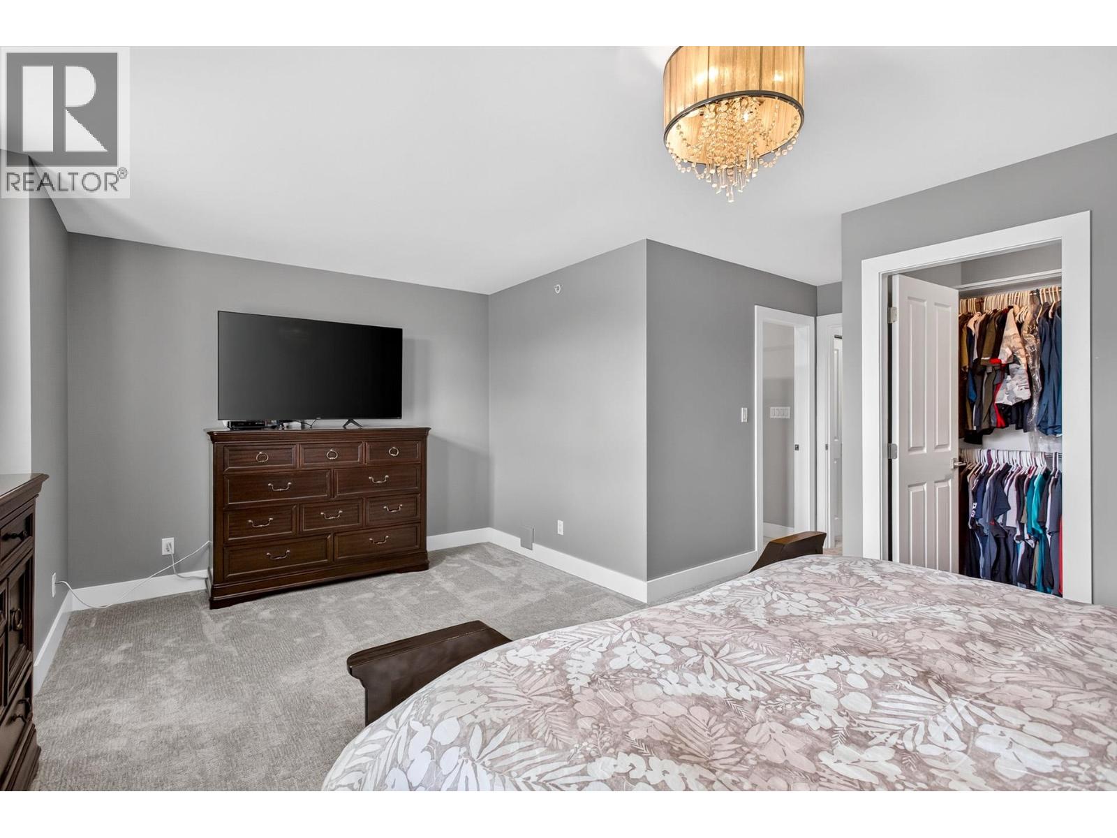 38 2387 ARGUE STREET, Port Coquitlam