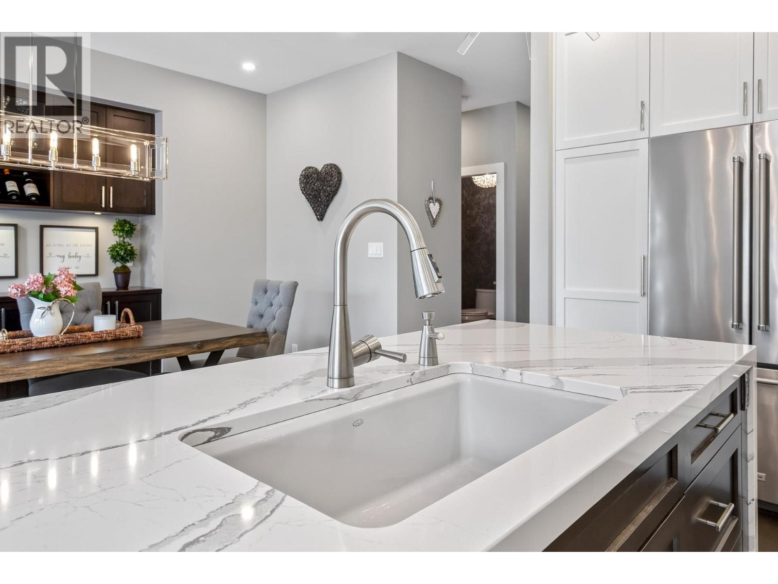 38 2387 ARGUE STREET, Port Coquitlam