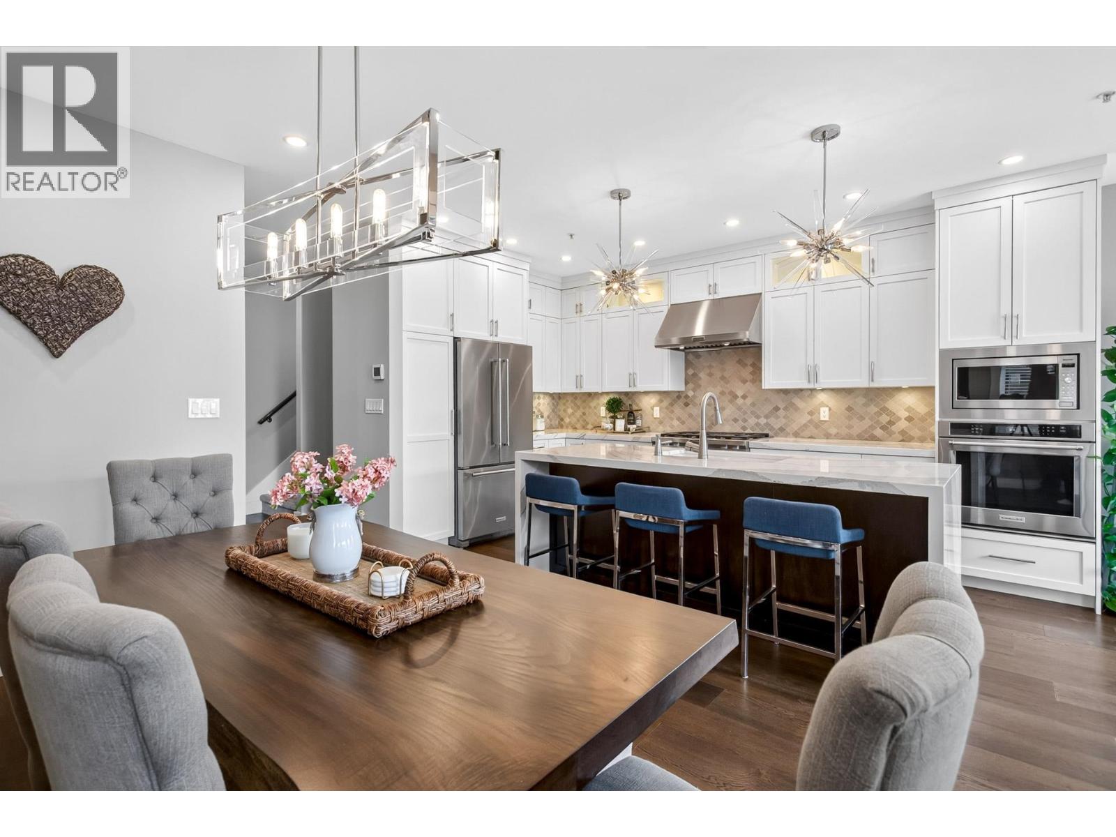 38 2387 ARGUE STREET, Port Coquitlam