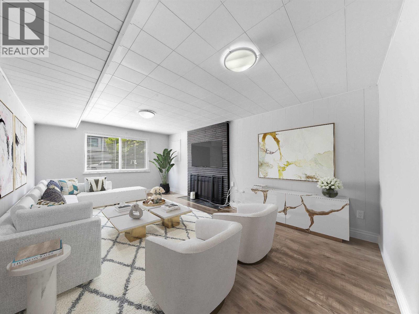 6299 AZURE Road, Richmond