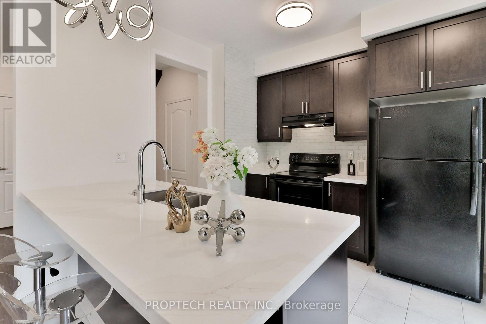 49 FREDERICK WILSON AVENUE - 7