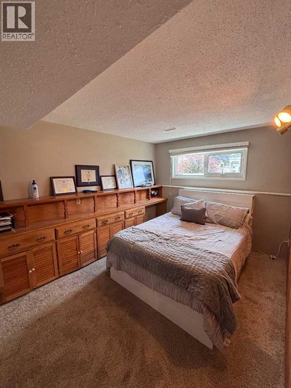 425 Normandy Road South - Photo 18