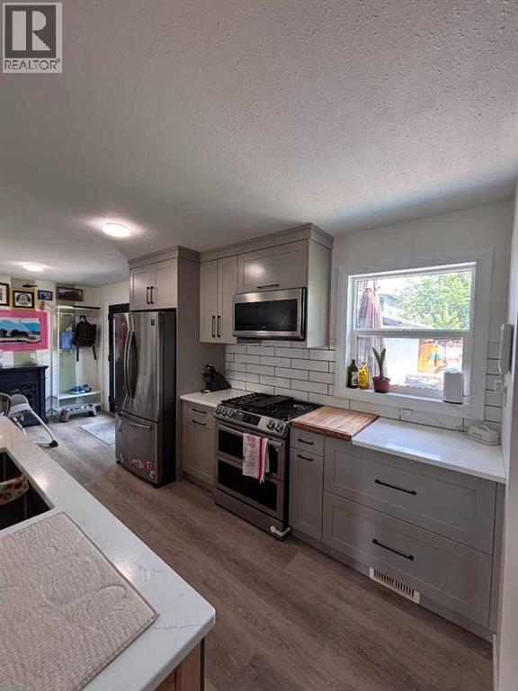 425 Normandy Road South - Photo 6