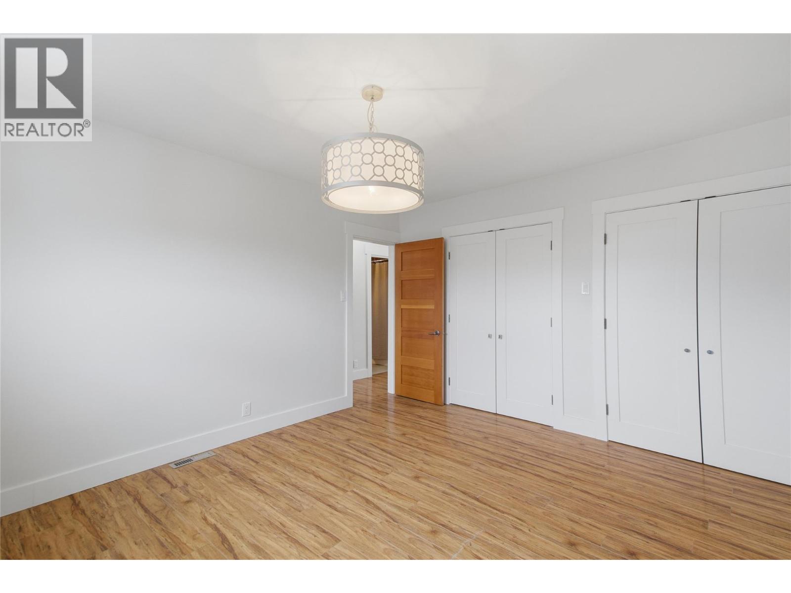 298 JUNIPER Avenue - 18
