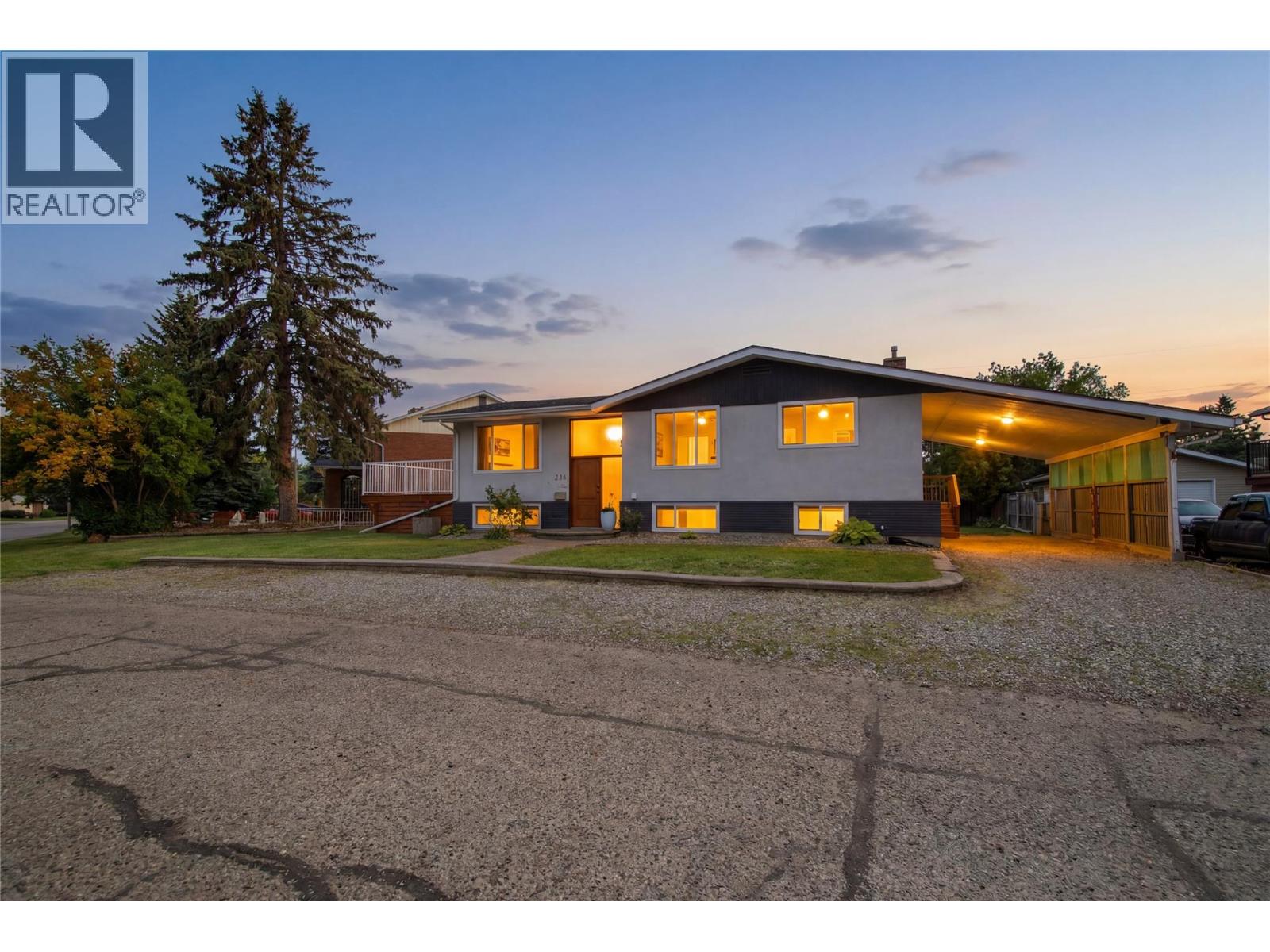 298 JUNIPER Avenue - 2