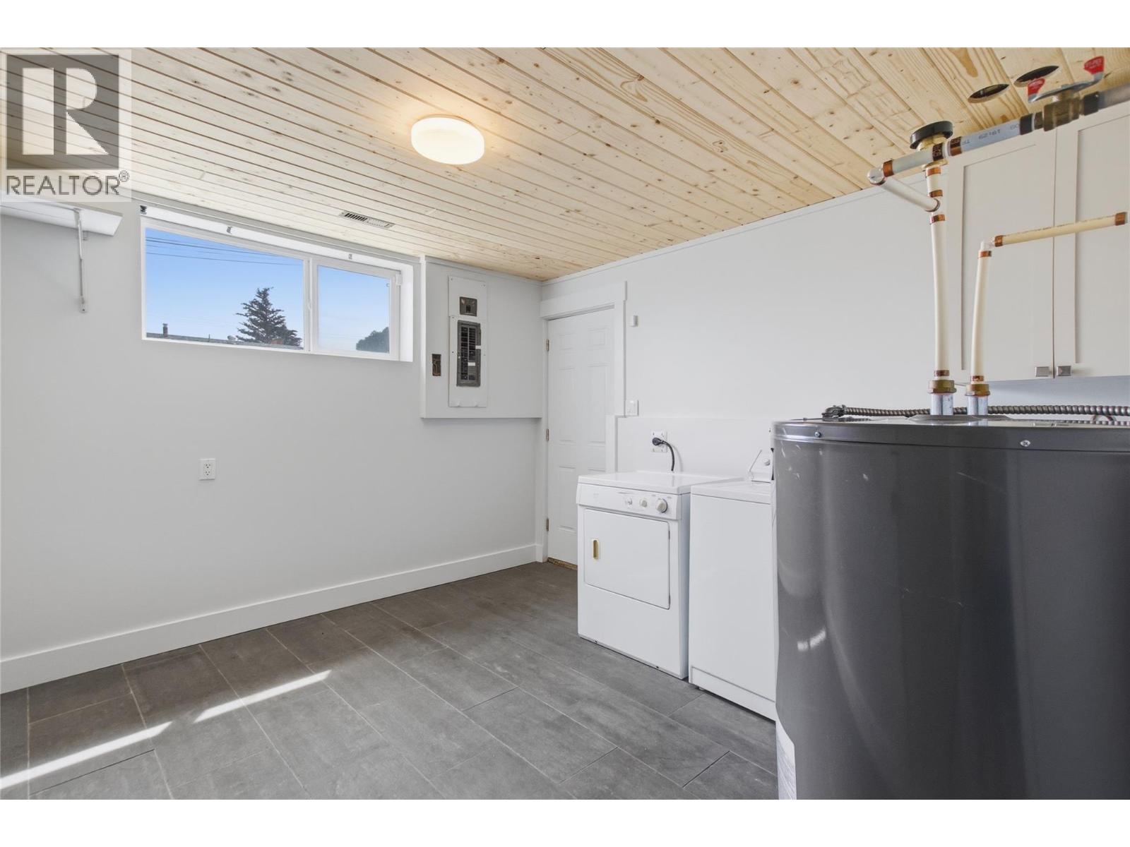 298 JUNIPER Avenue - 23