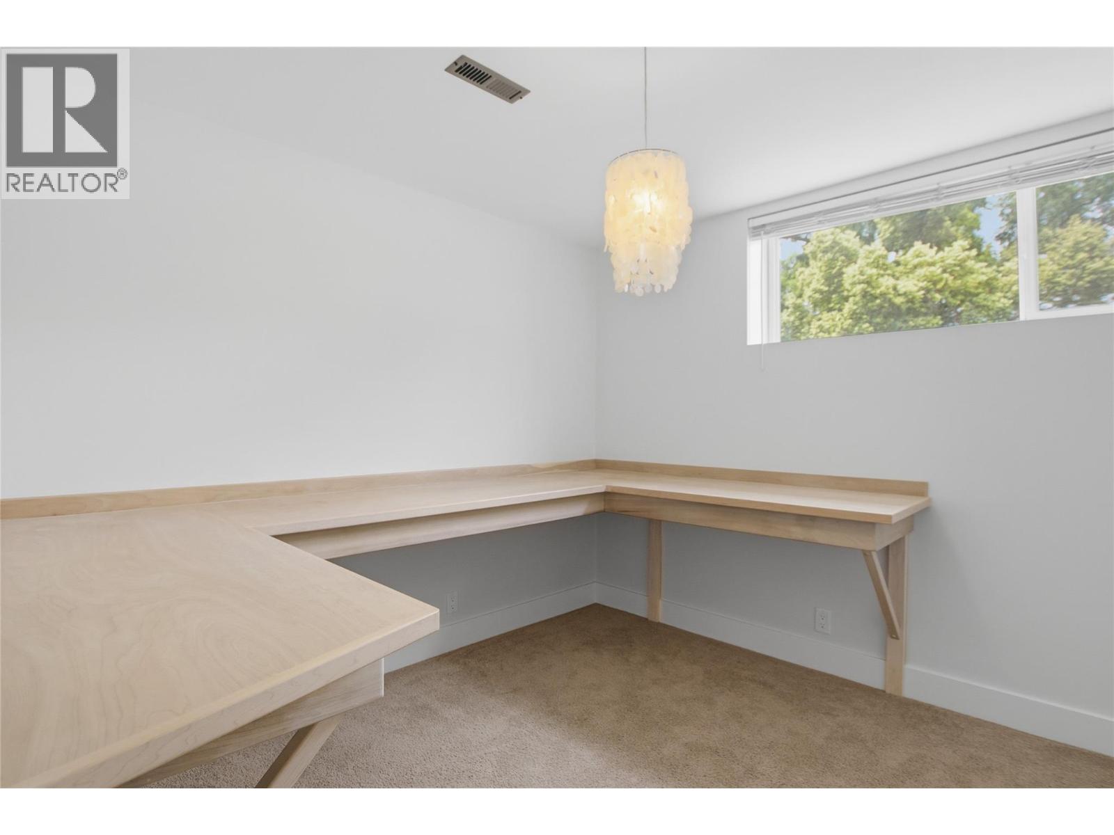 298 JUNIPER Avenue - 29