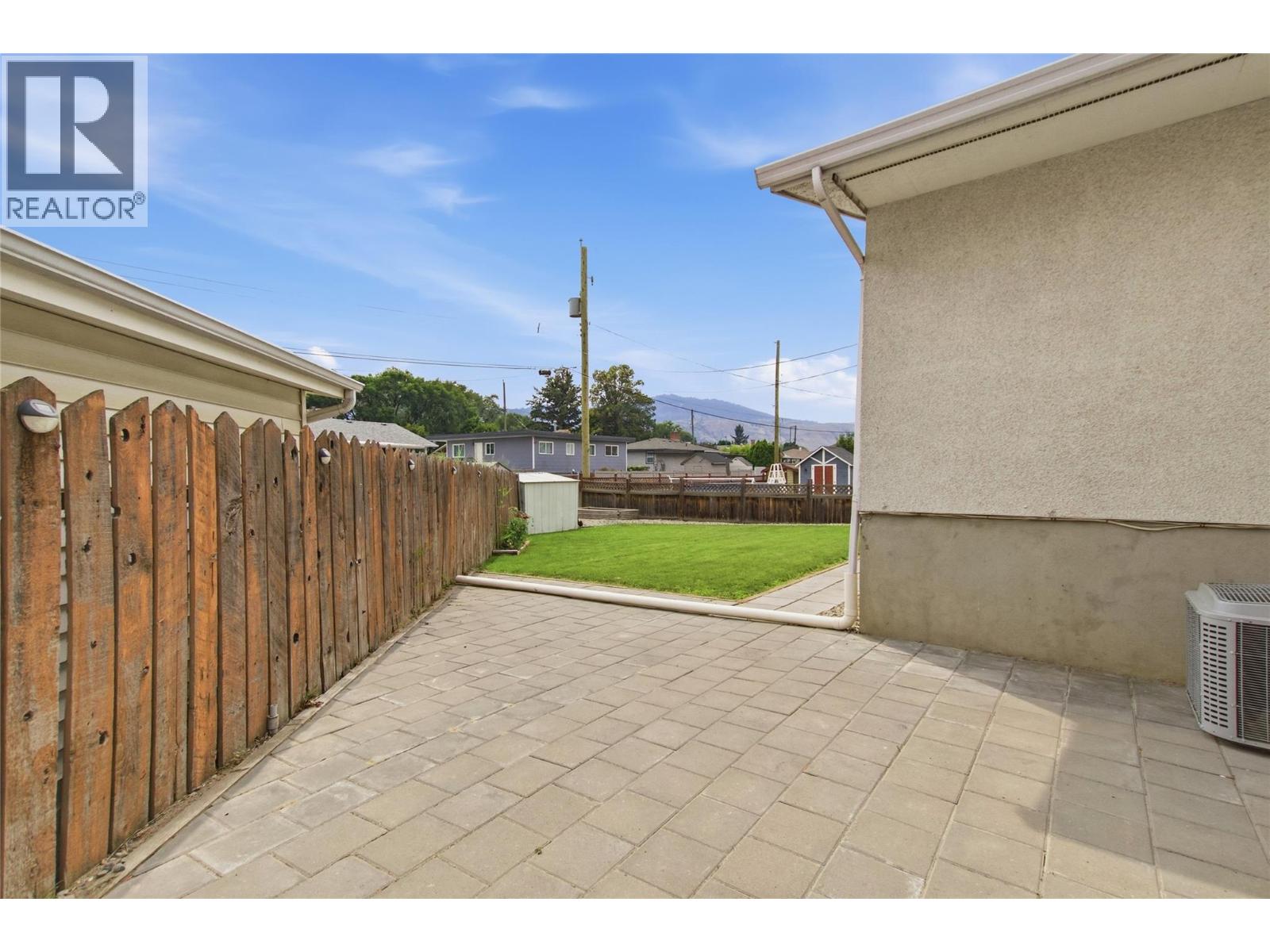 298 JUNIPER Avenue - 33