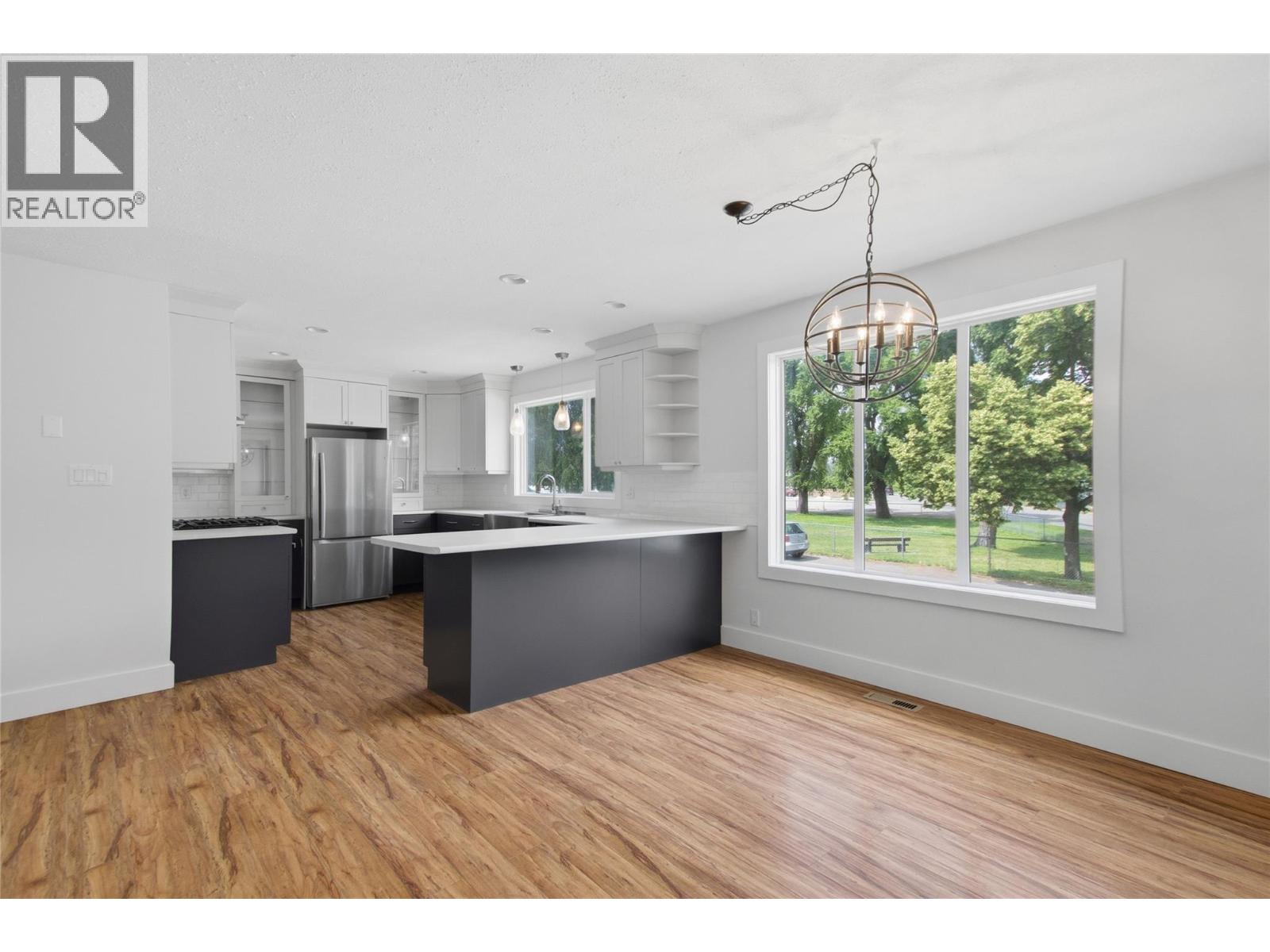 298 JUNIPER Avenue - 5