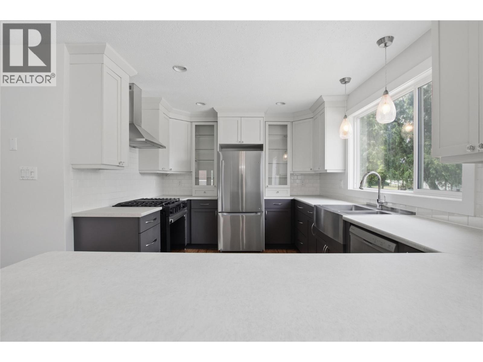 298 JUNIPER Avenue - 7