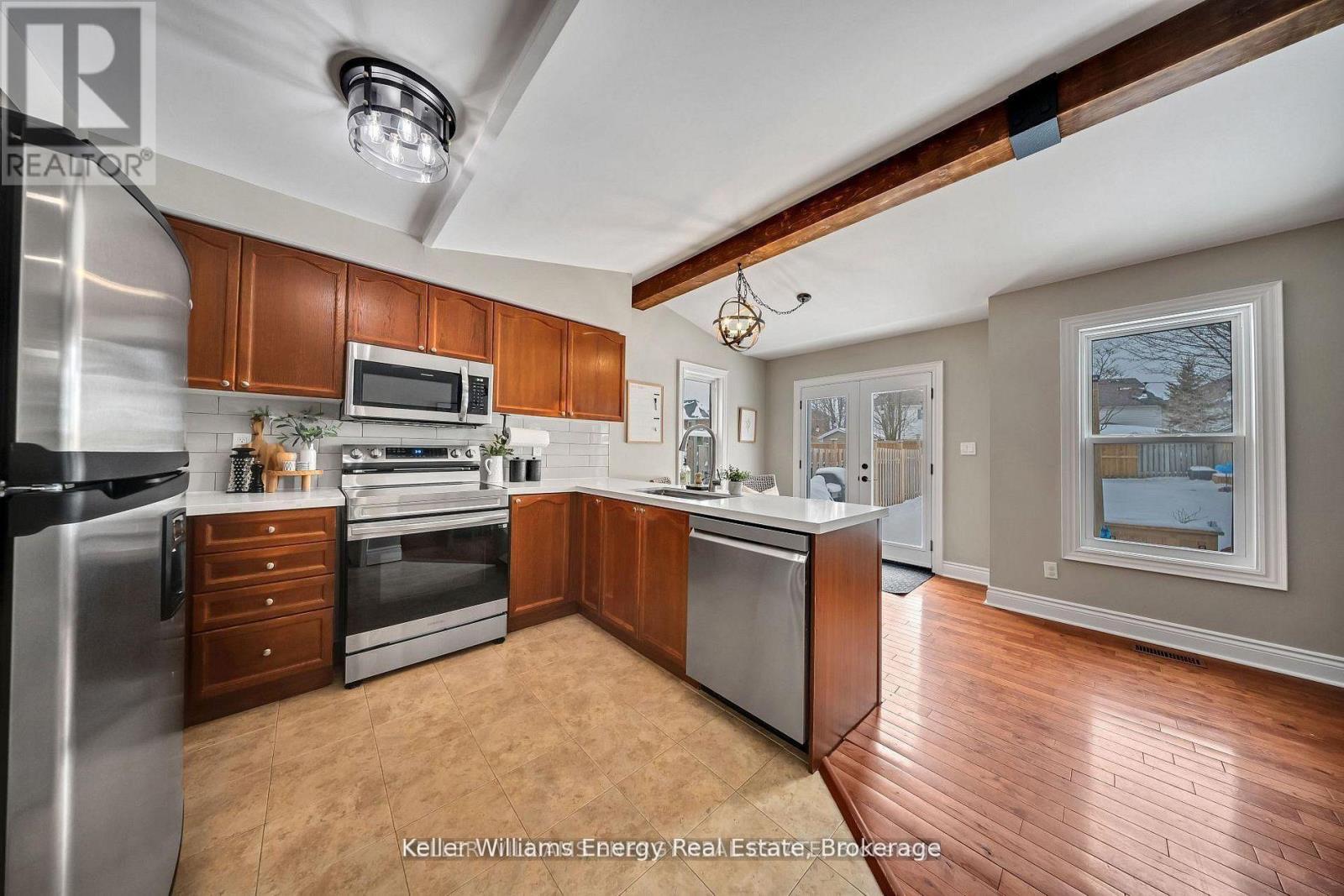 179 WILKINS CRESCENT - 14