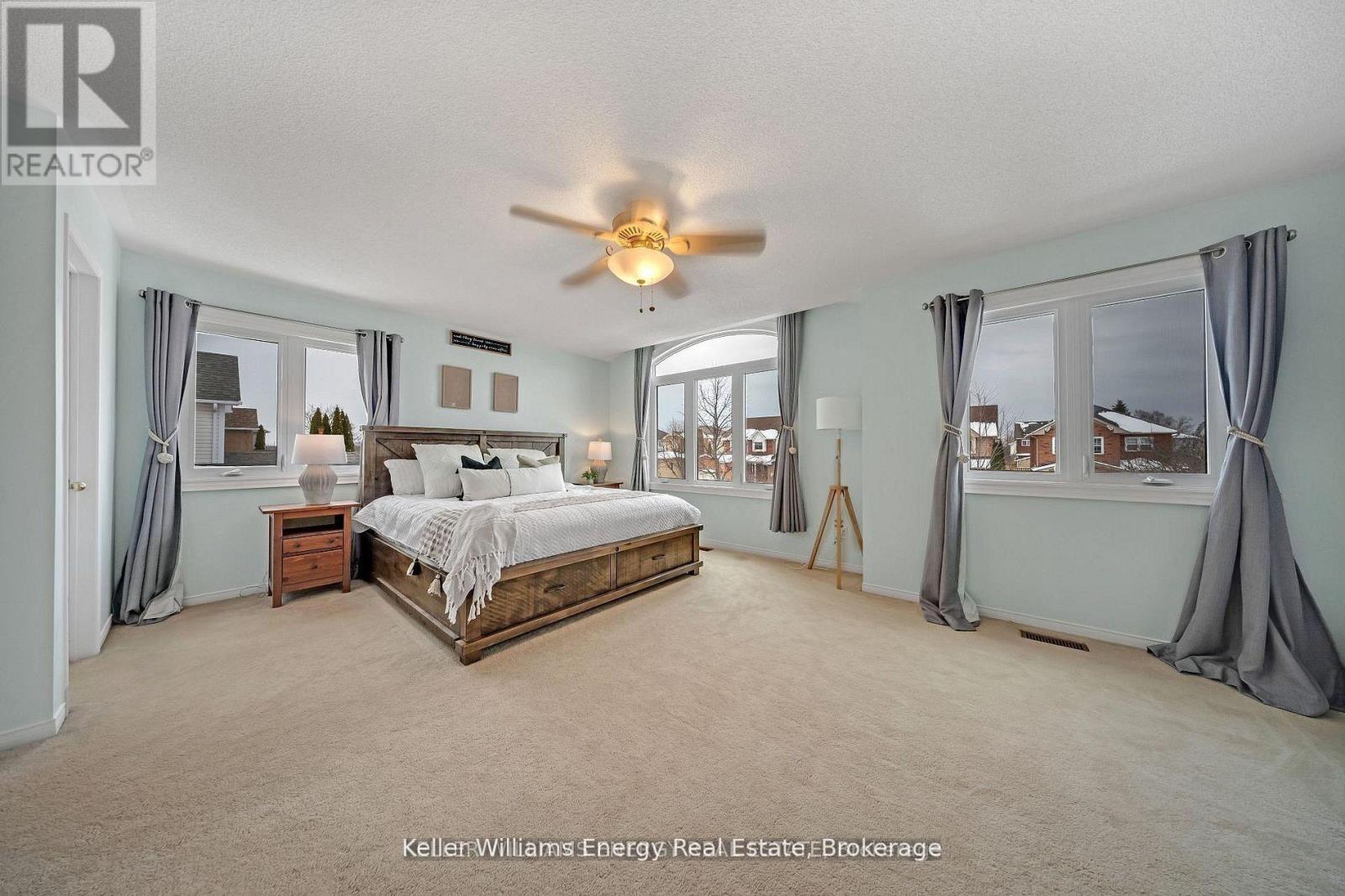 179 WILKINS CRESCENT - 32