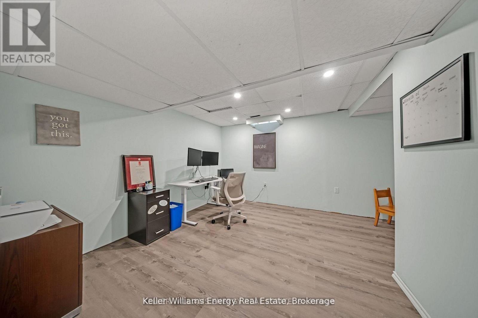 179 WILKINS CRESCENT - 39