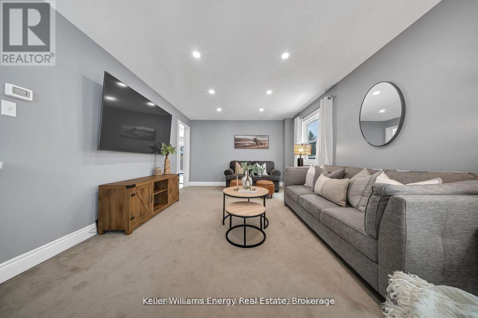 179 WILKINS CRESCENT - 8
