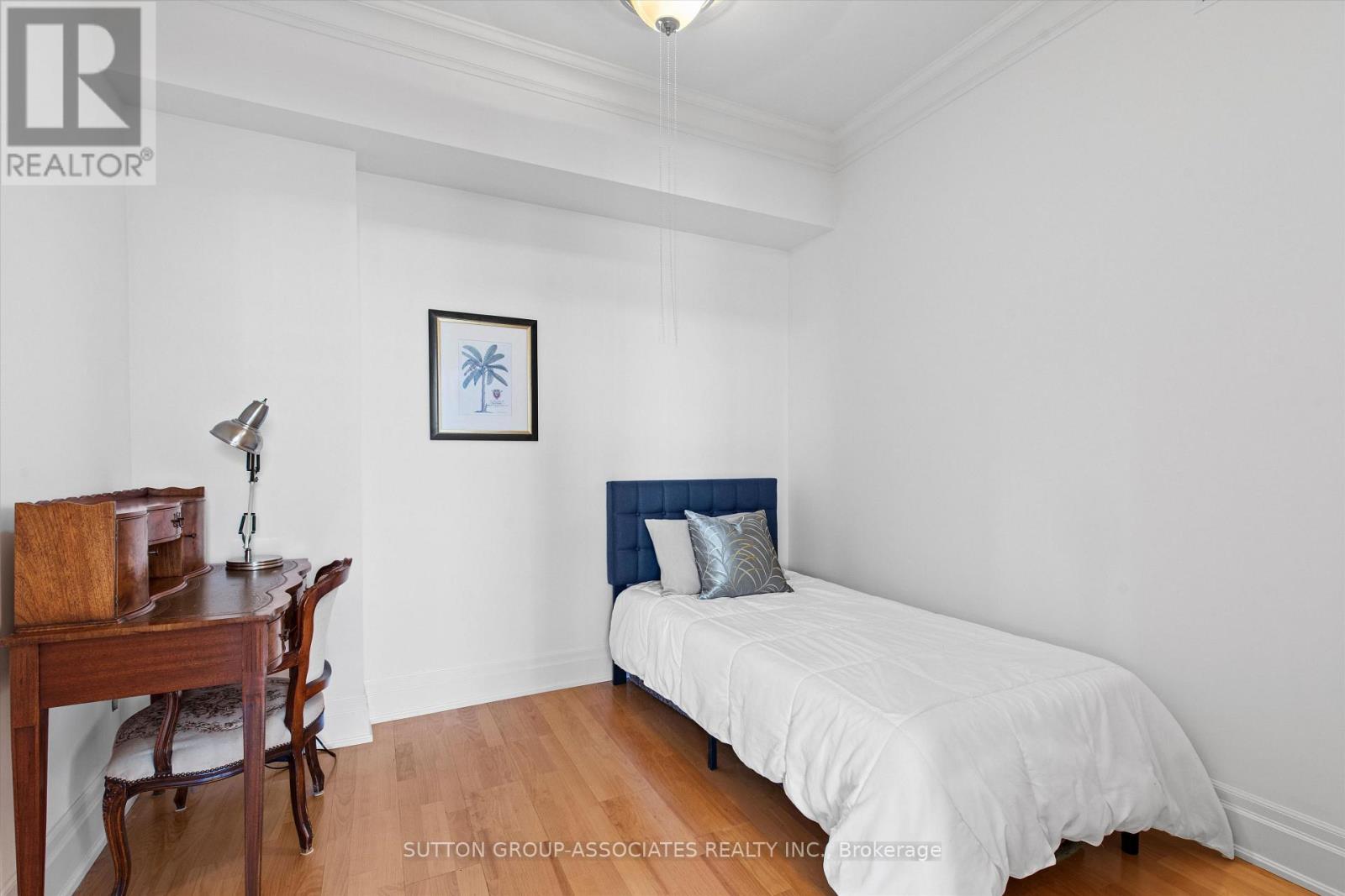 #PH6 18 WANLESS AVENUE - Image 21