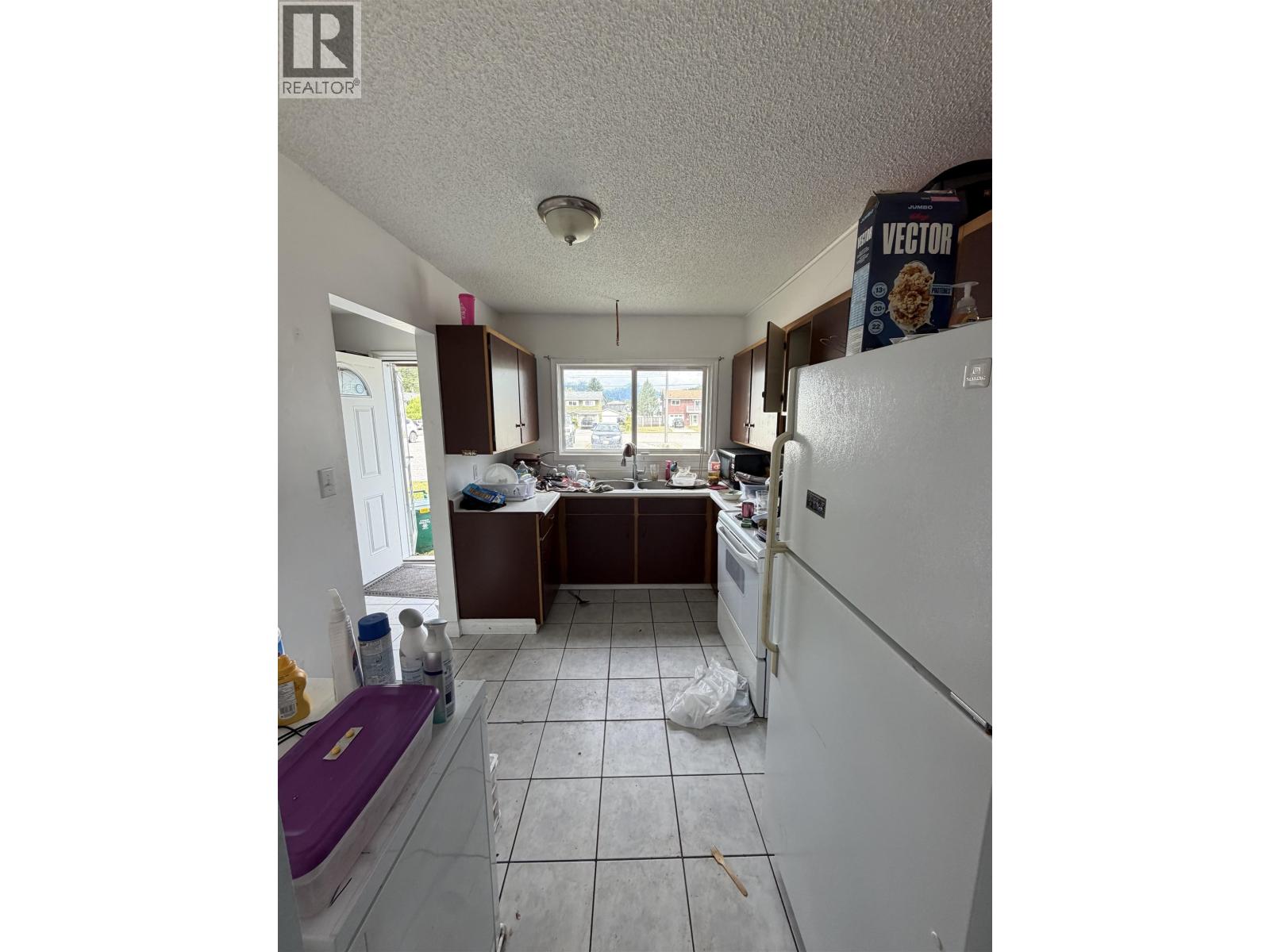 #45 185 KONIGUS STREET - 4