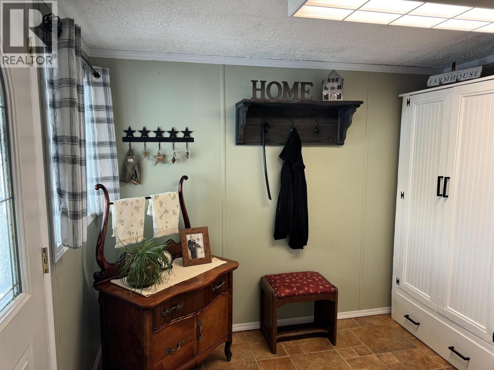#11 770 N 11TH AVENUE - Image 6