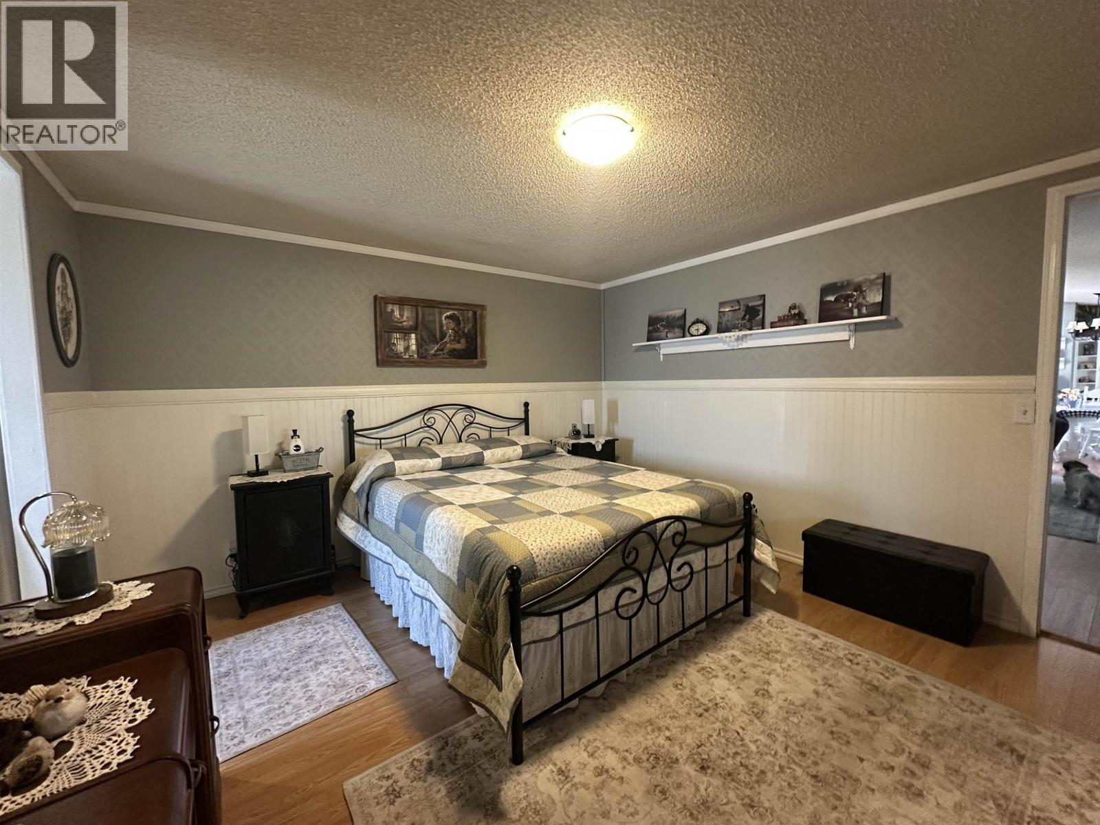 #11 770 N 11TH AVENUE - Image 16