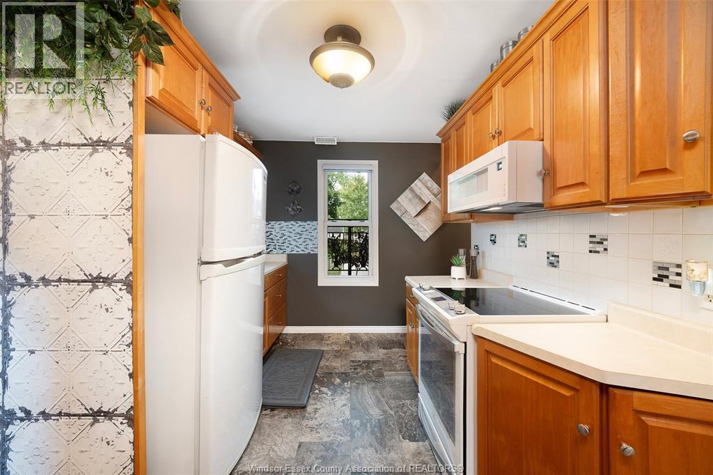 58 Laird AVENUE - 11