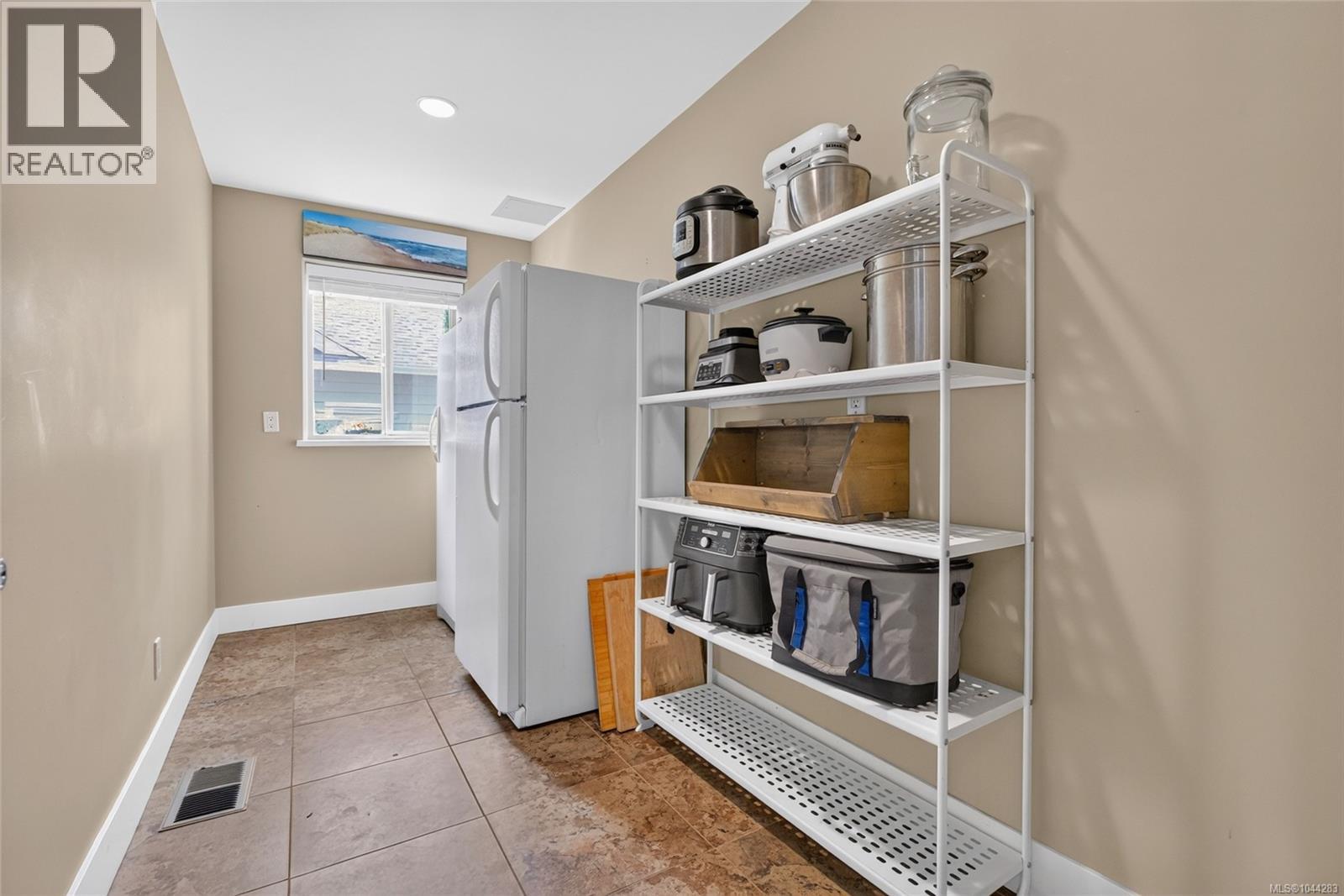538 Edgewood Dr - 16