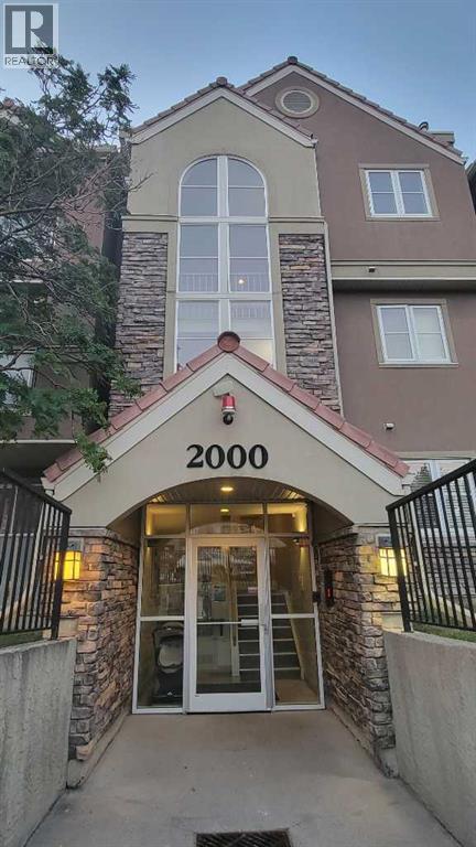 13, 2000 Edenwold Heights NW, Edgemont, Calgary photo 2