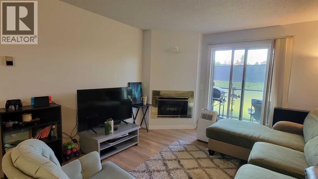 13, 2000 Edenwold Heights NW, Edgemont, Calgary photo 5