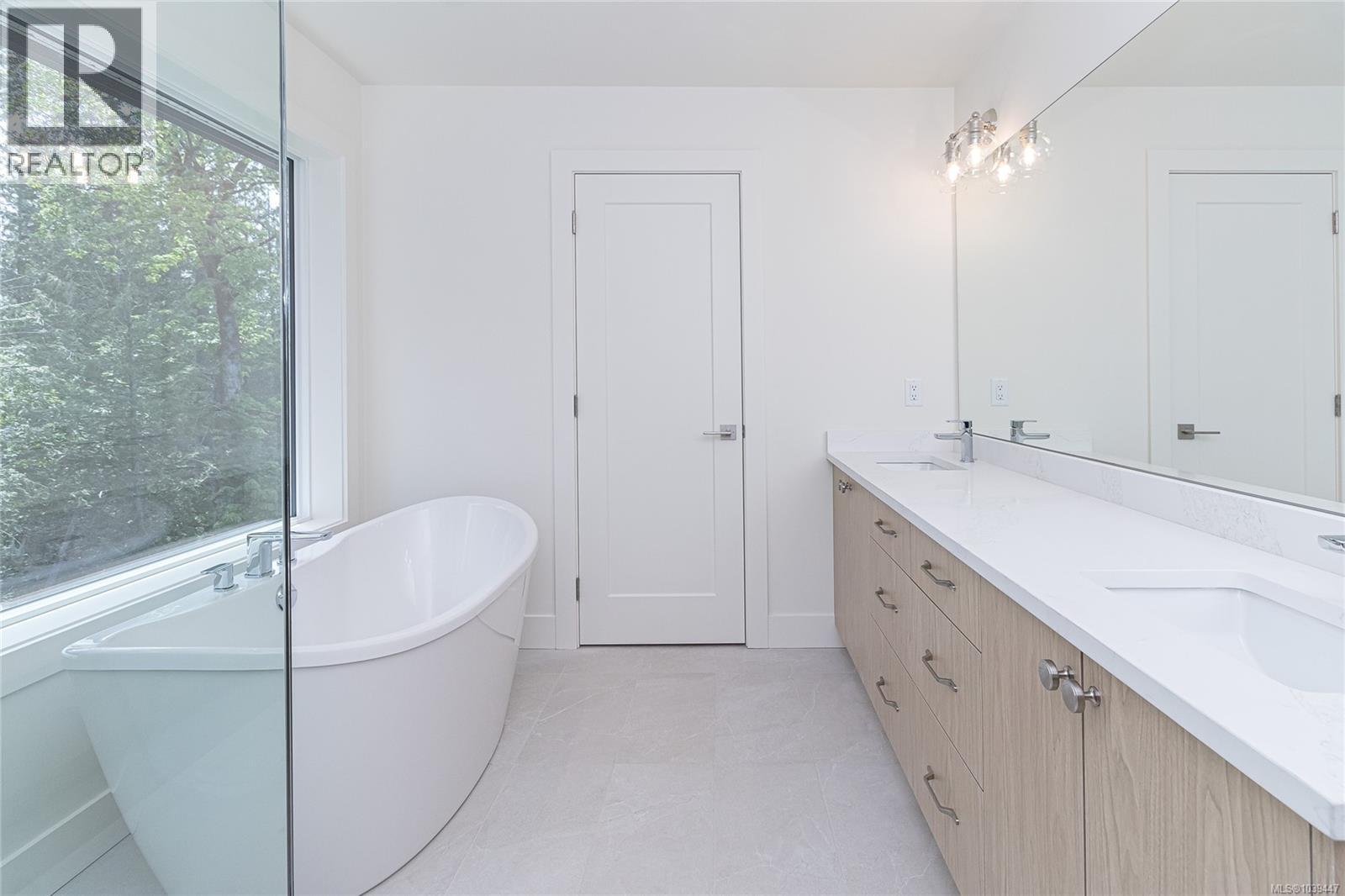 2172 Bellflower Dr - Image 17