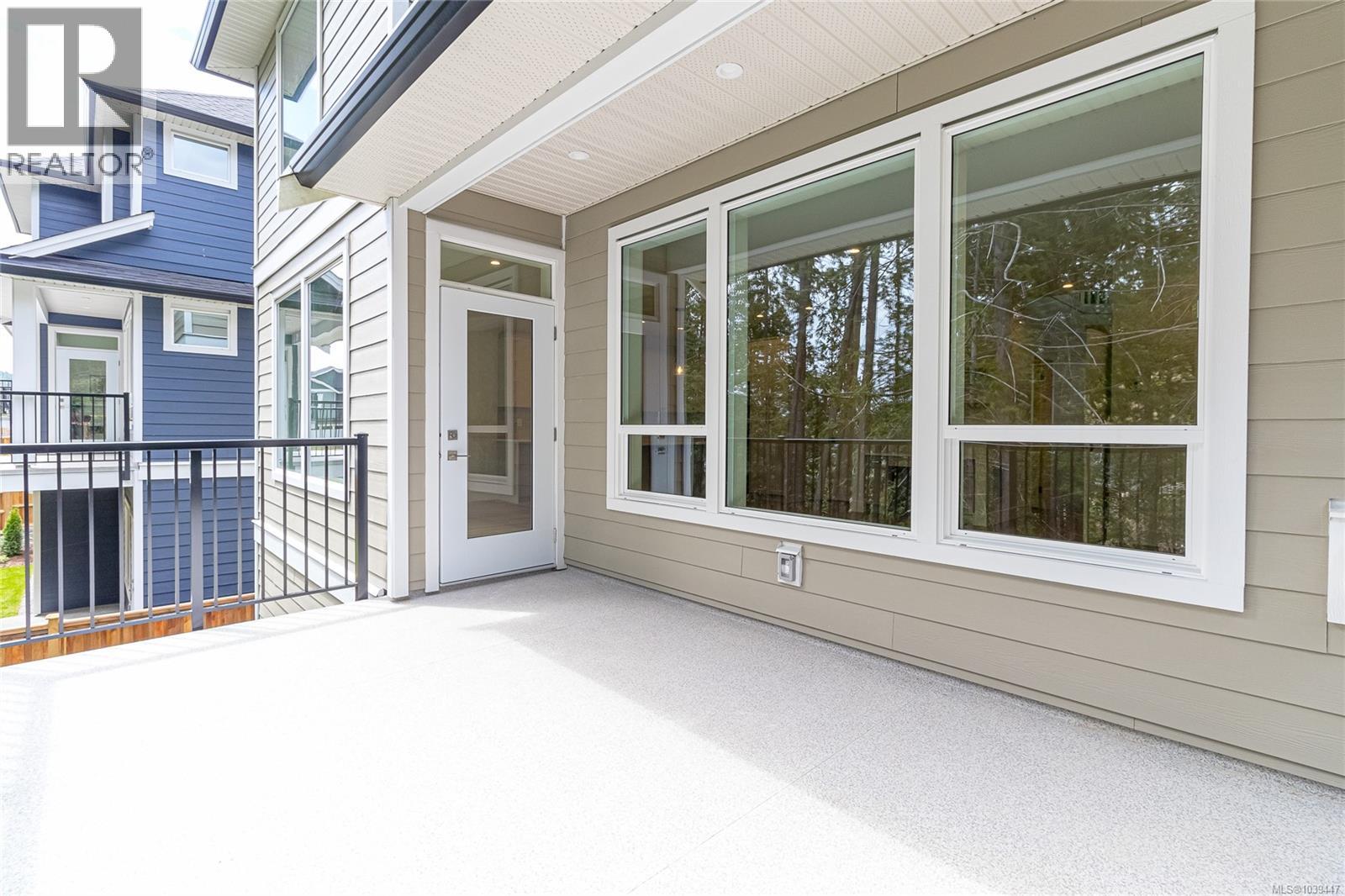 2172 Bellflower Dr - Image 27