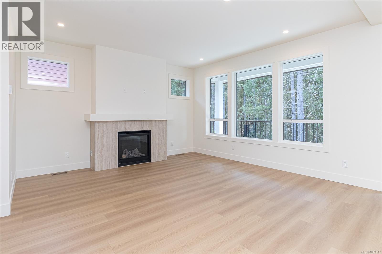 2172 Bellflower Dr - 5