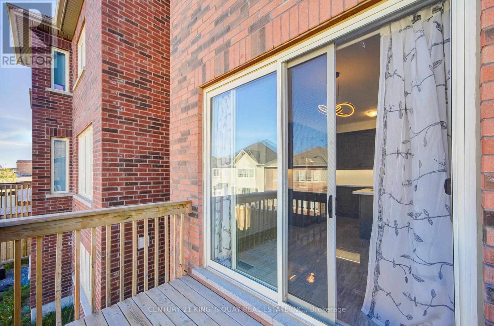 114 WATERSHED GATE - 10