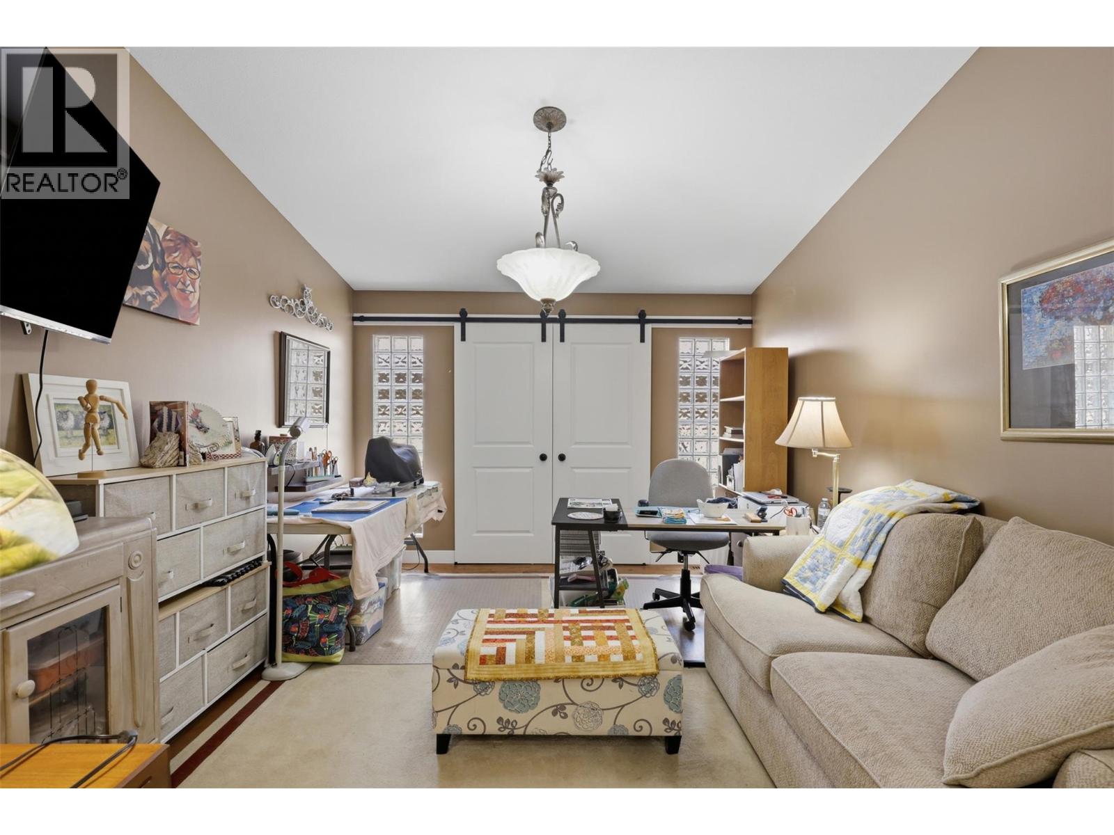 788 Rosewood Crescent - 21