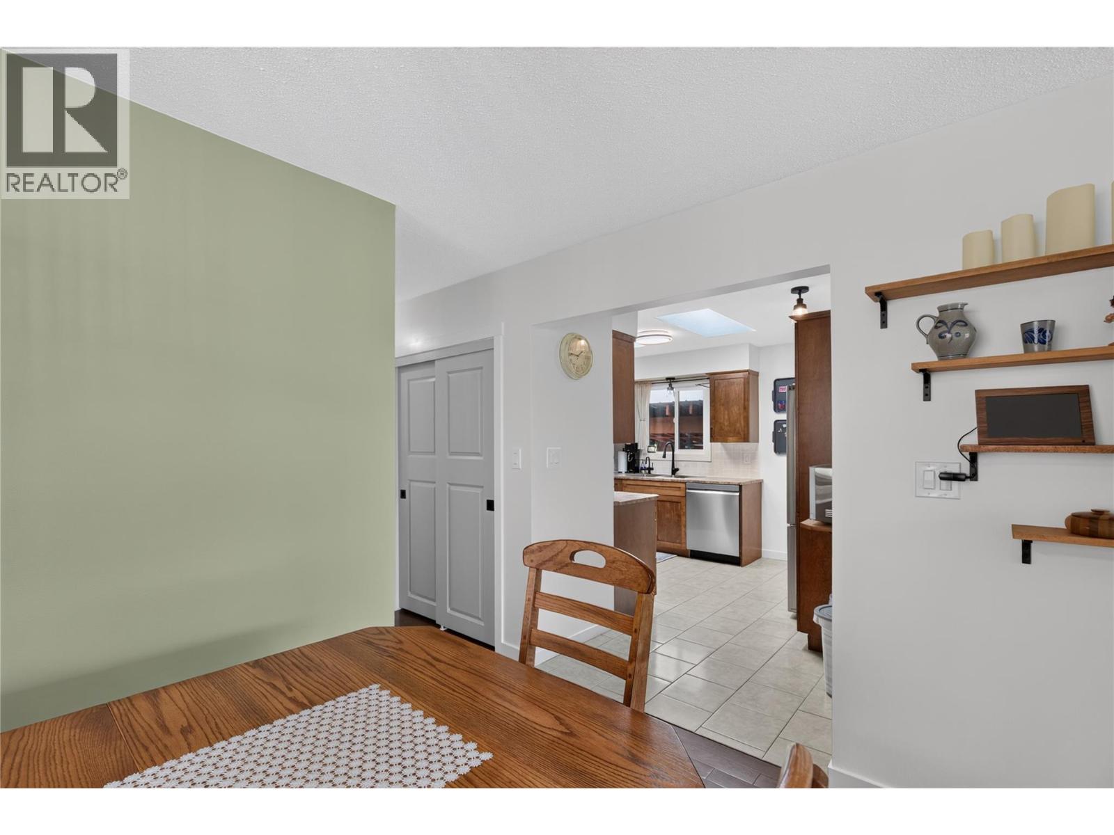 2108 41 Avenue - 22