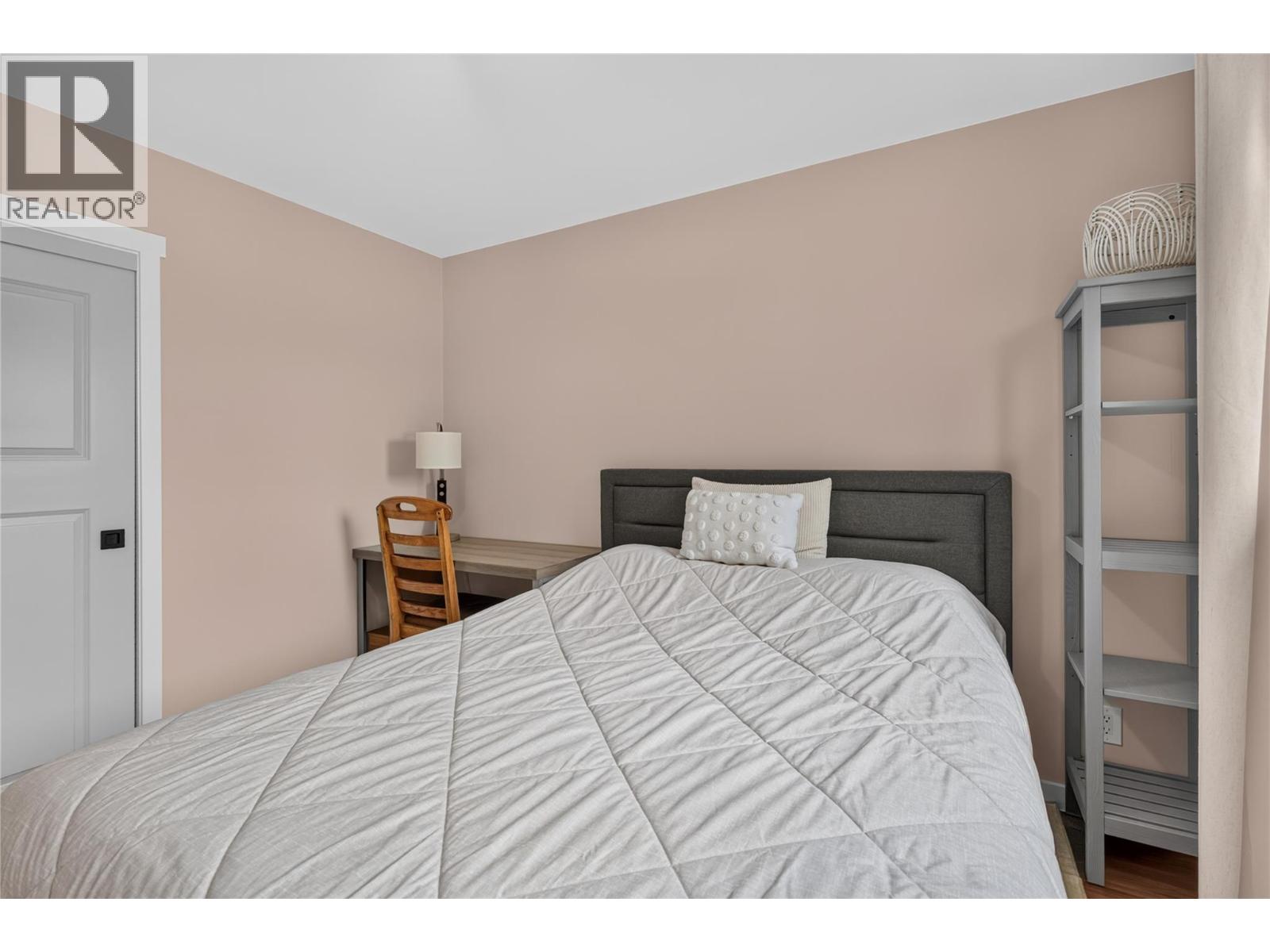2108 41 Avenue - 29