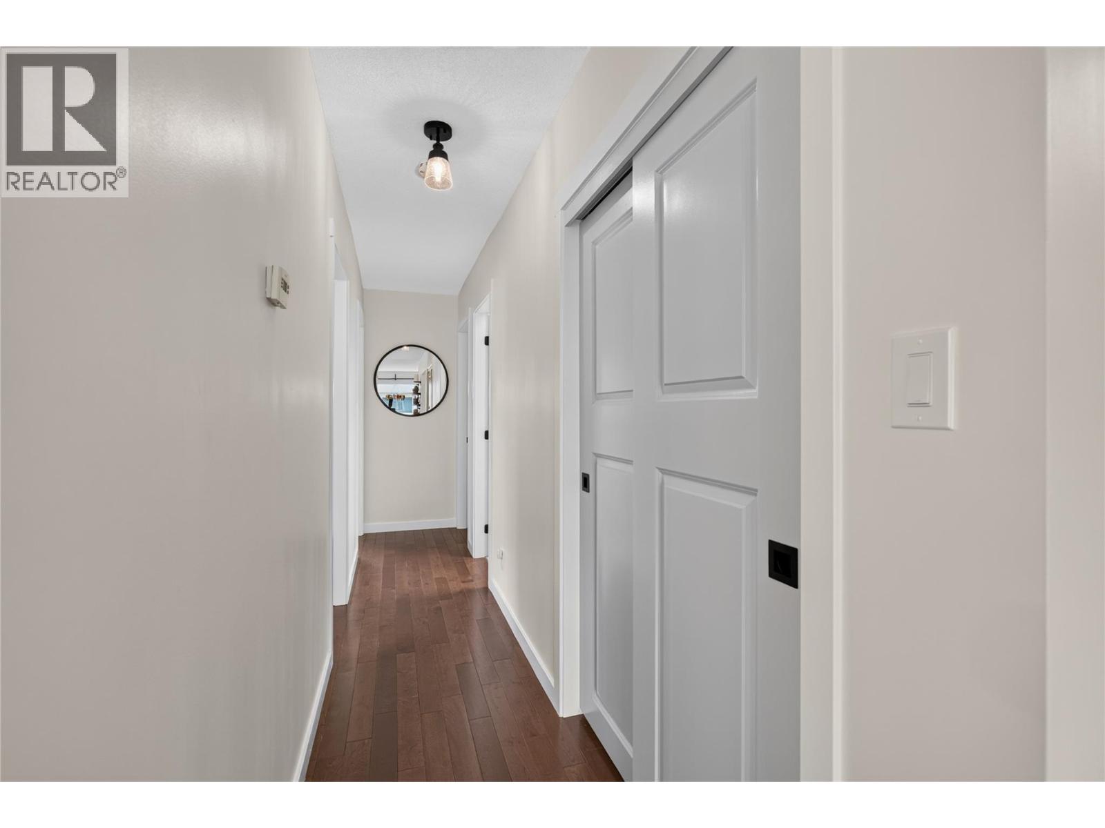 2108 41 Avenue - 23