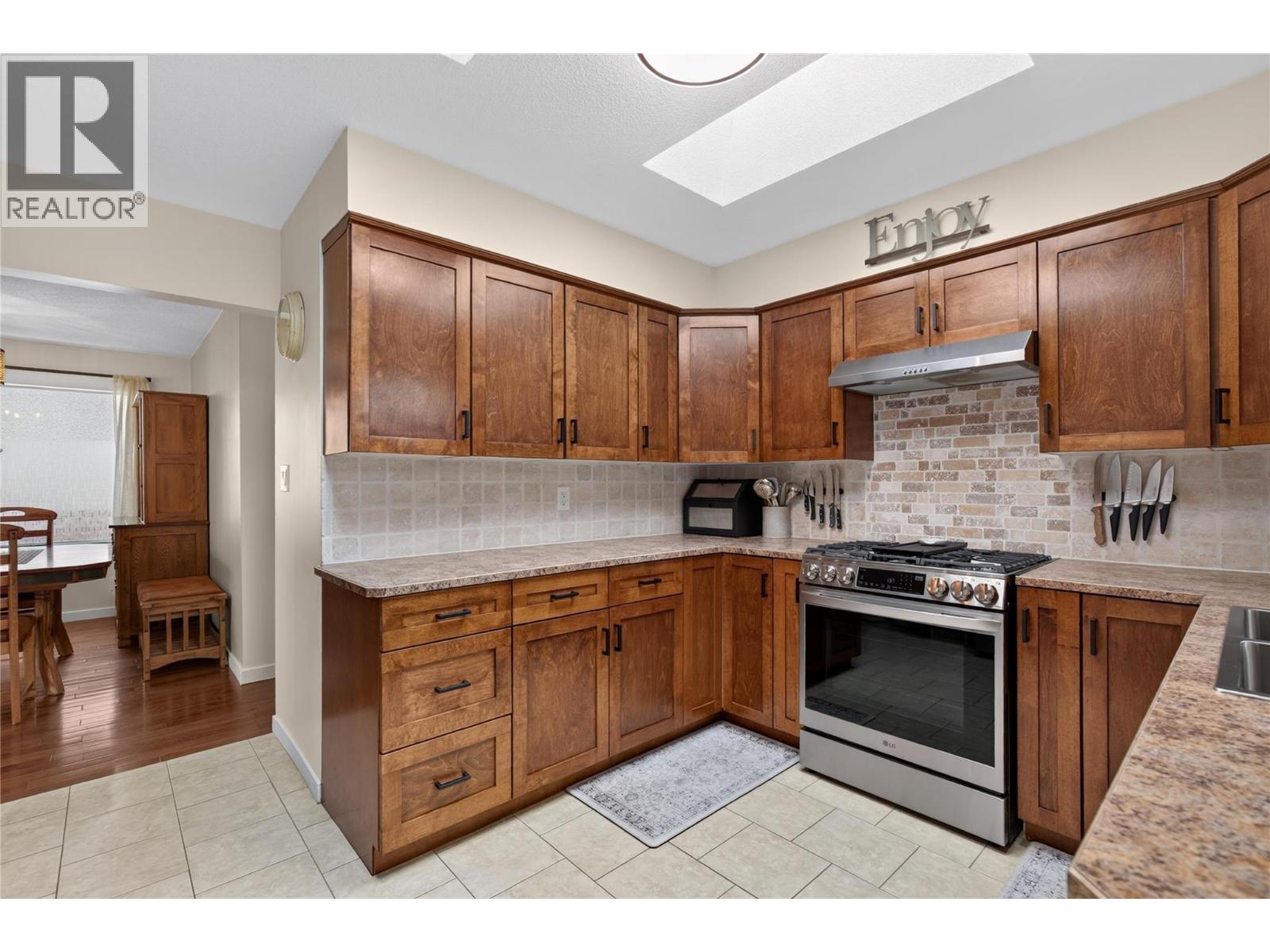 2108 41 Avenue - Image 7