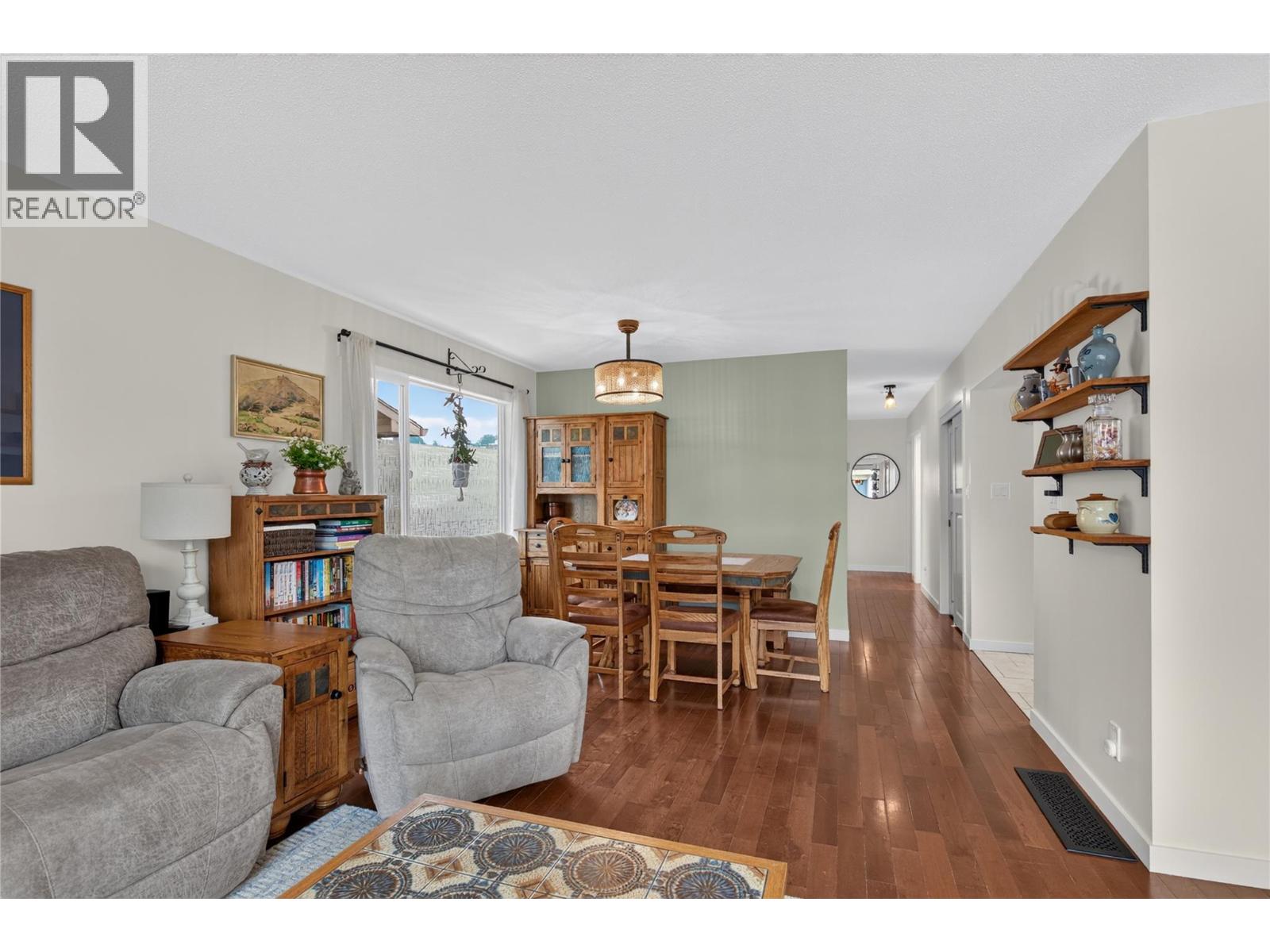 2108 41 Avenue - 18
