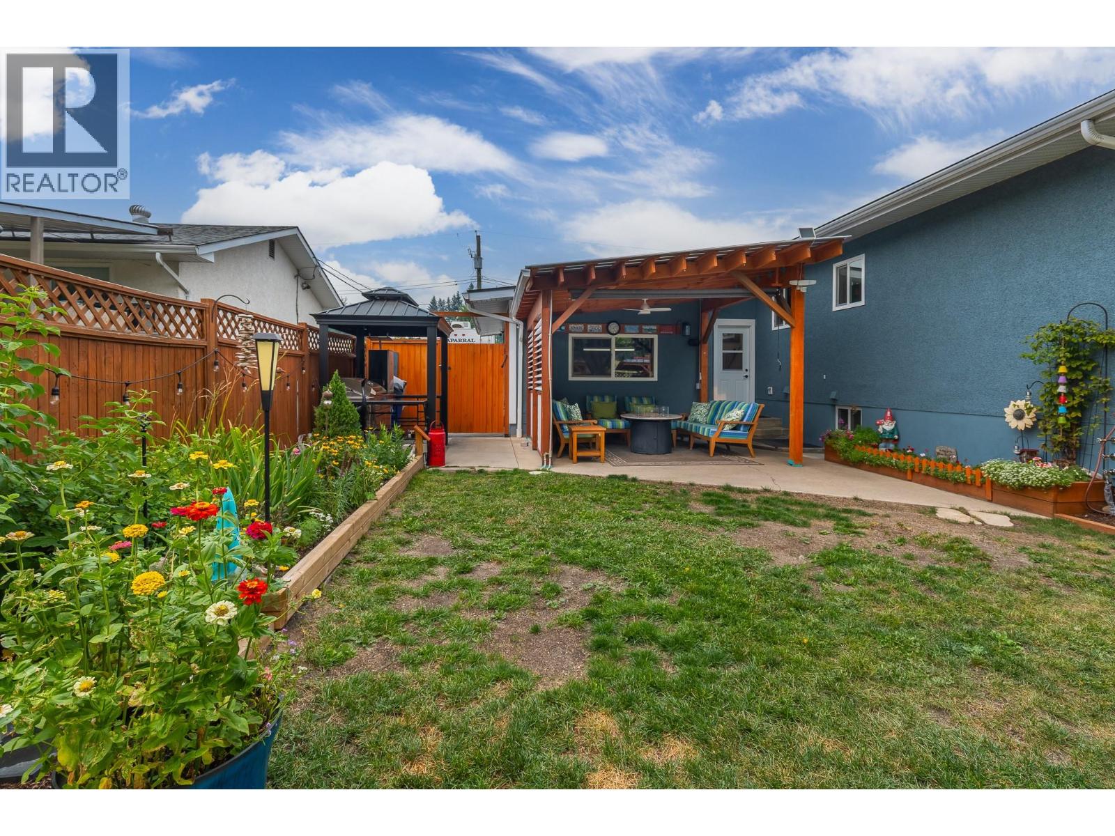 2108 41 Avenue - 65
