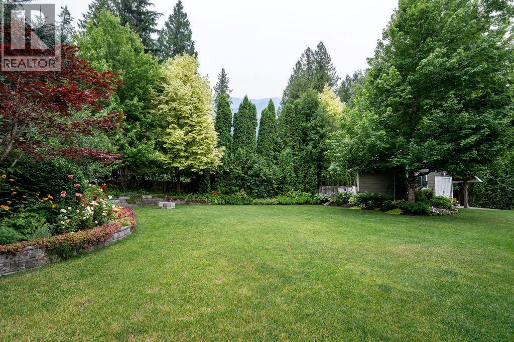 1664 Birch Drive, Revelstoke