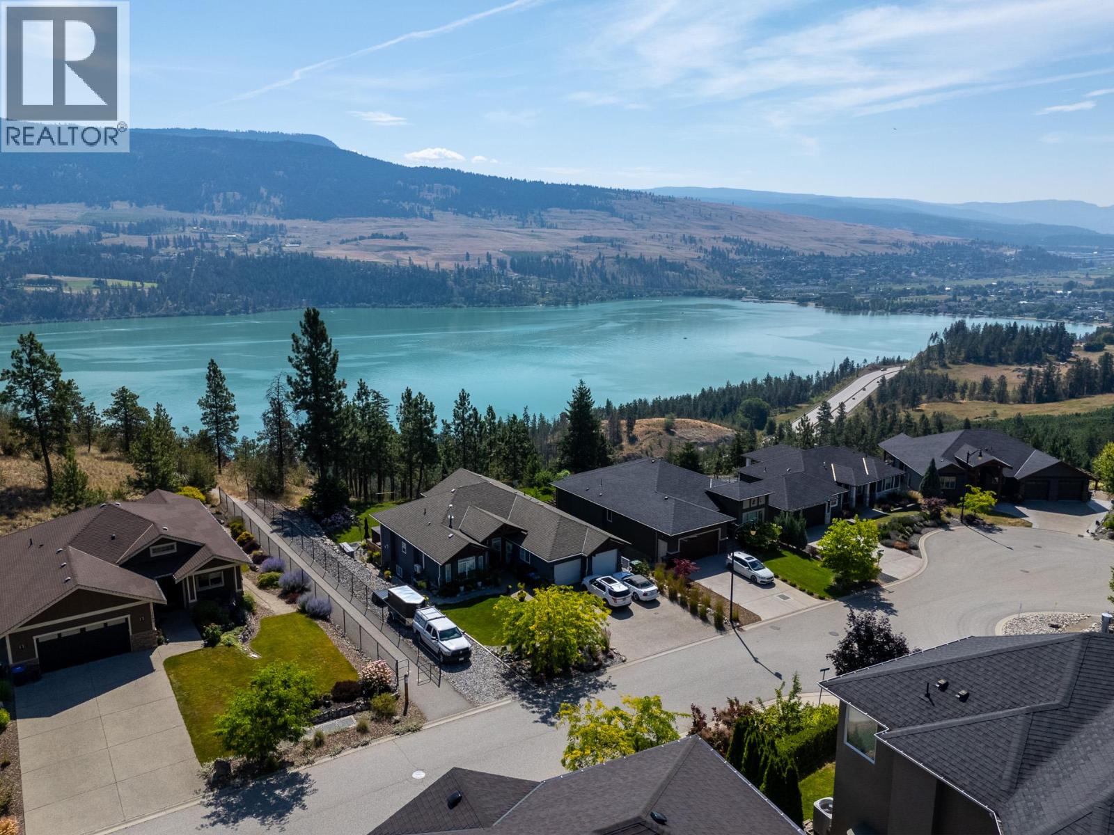  12686 Cliffshore Drive, Lake Country