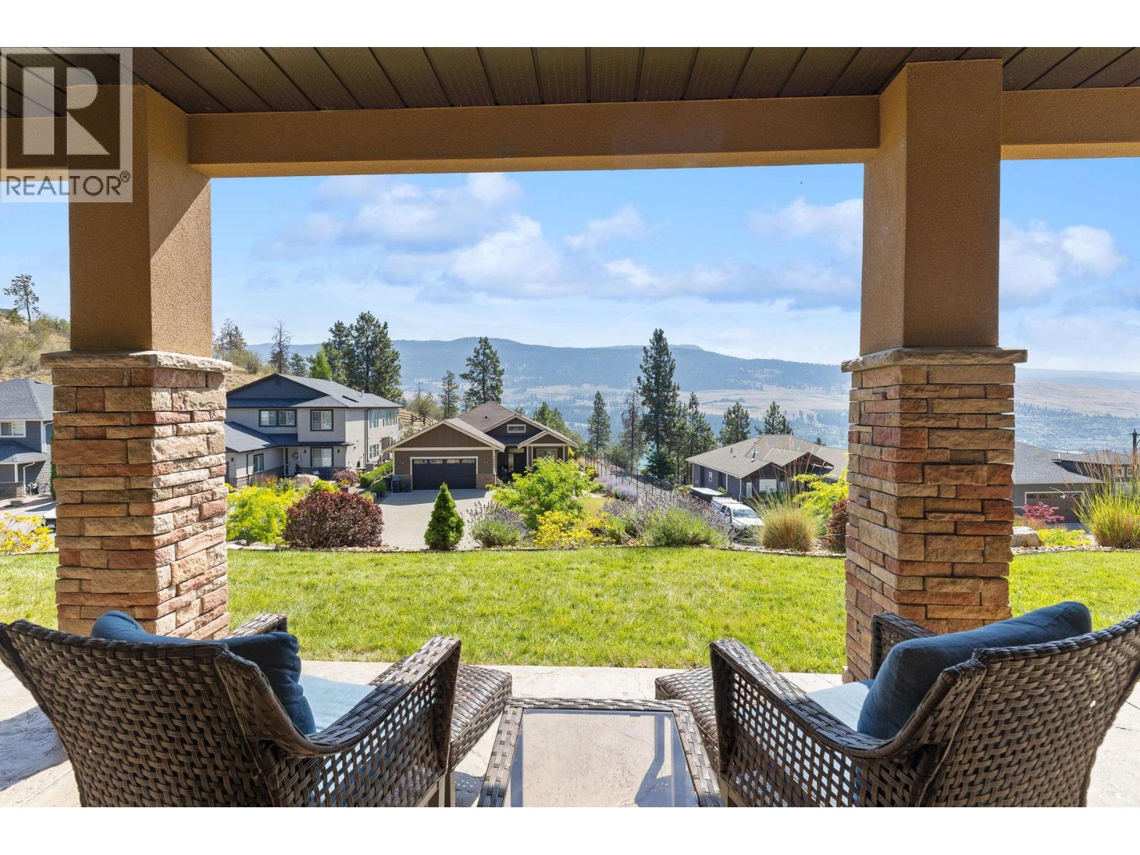  12686 Cliffshore Drive, Lake Country