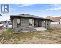 10 Gregory, Kingsville, ON N9Y0C7 Photo 34