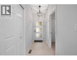 Primary Bedroom - 19 Malibu Drive, Leamington, ON N8H5G4 Photo 8