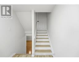 Ground & Lower - 21 Avon Crescent, Vaughan, ON L4L1H4 Photo 17