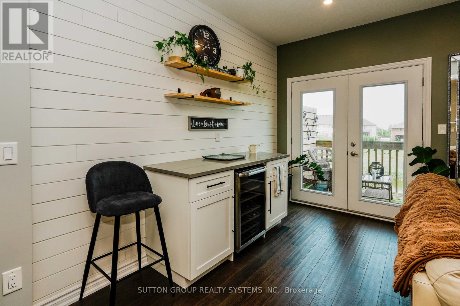 4883 CONNOR DRIVE - 10