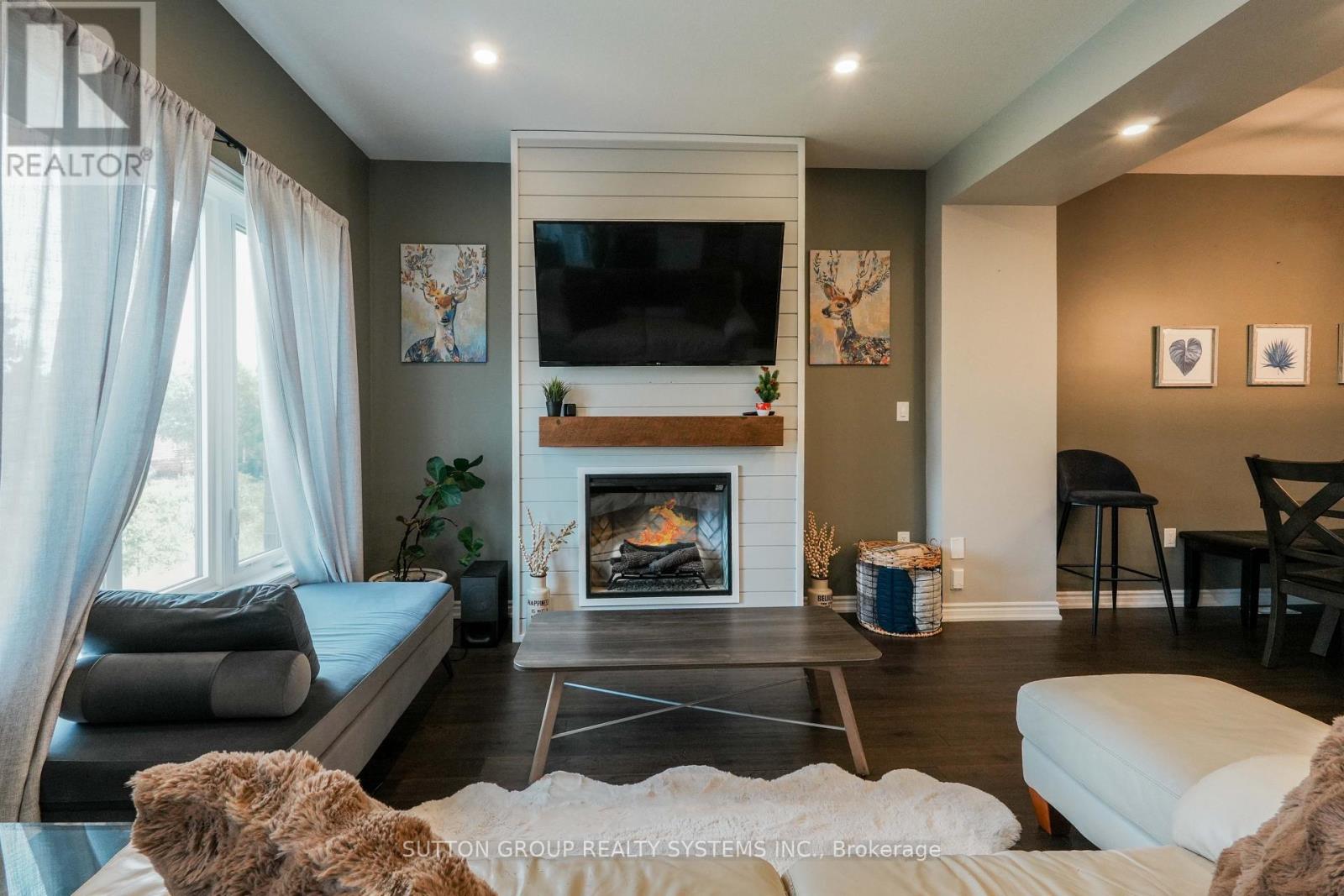 4883 CONNOR DRIVE - 14
