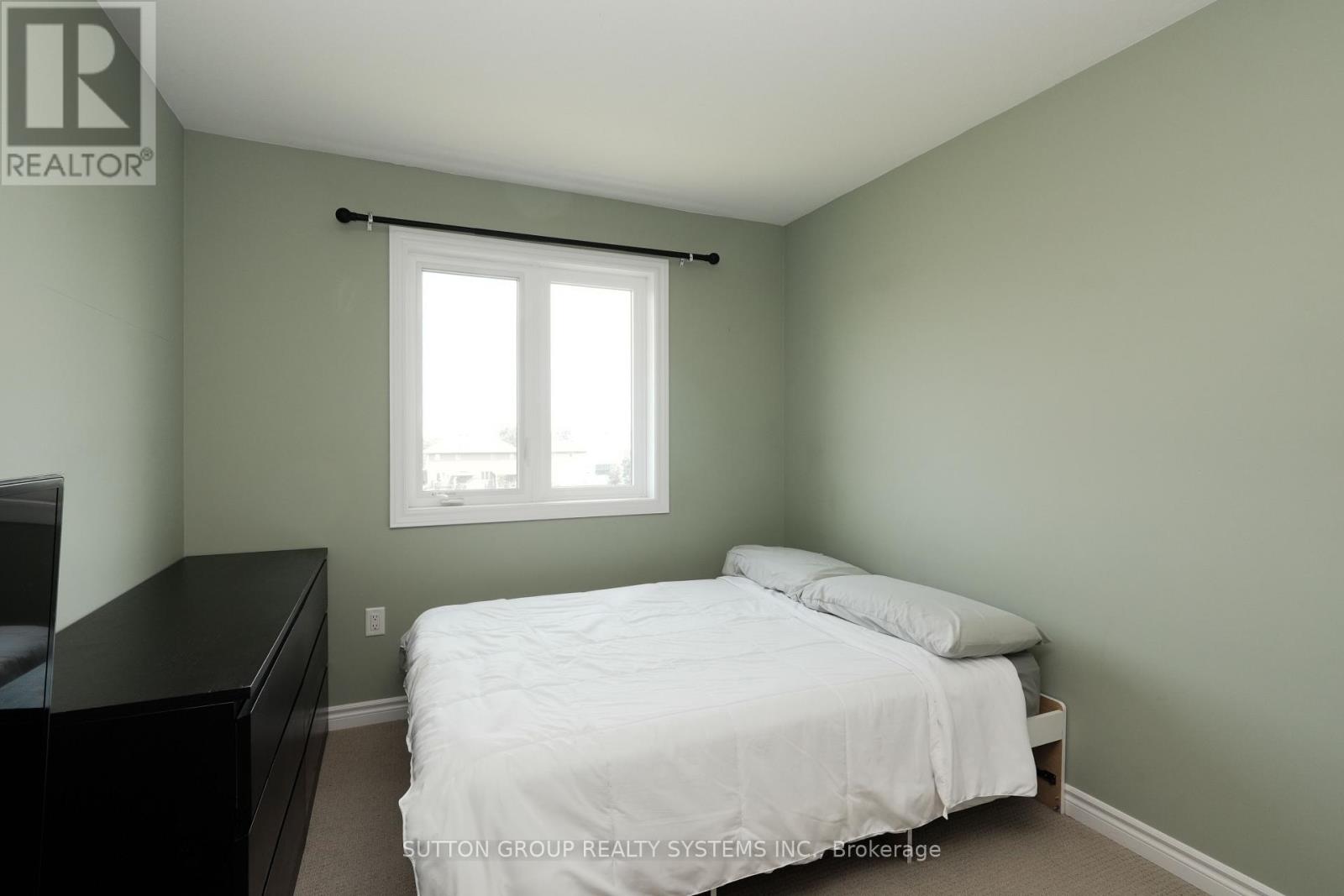 4883 CONNOR DRIVE - 22
