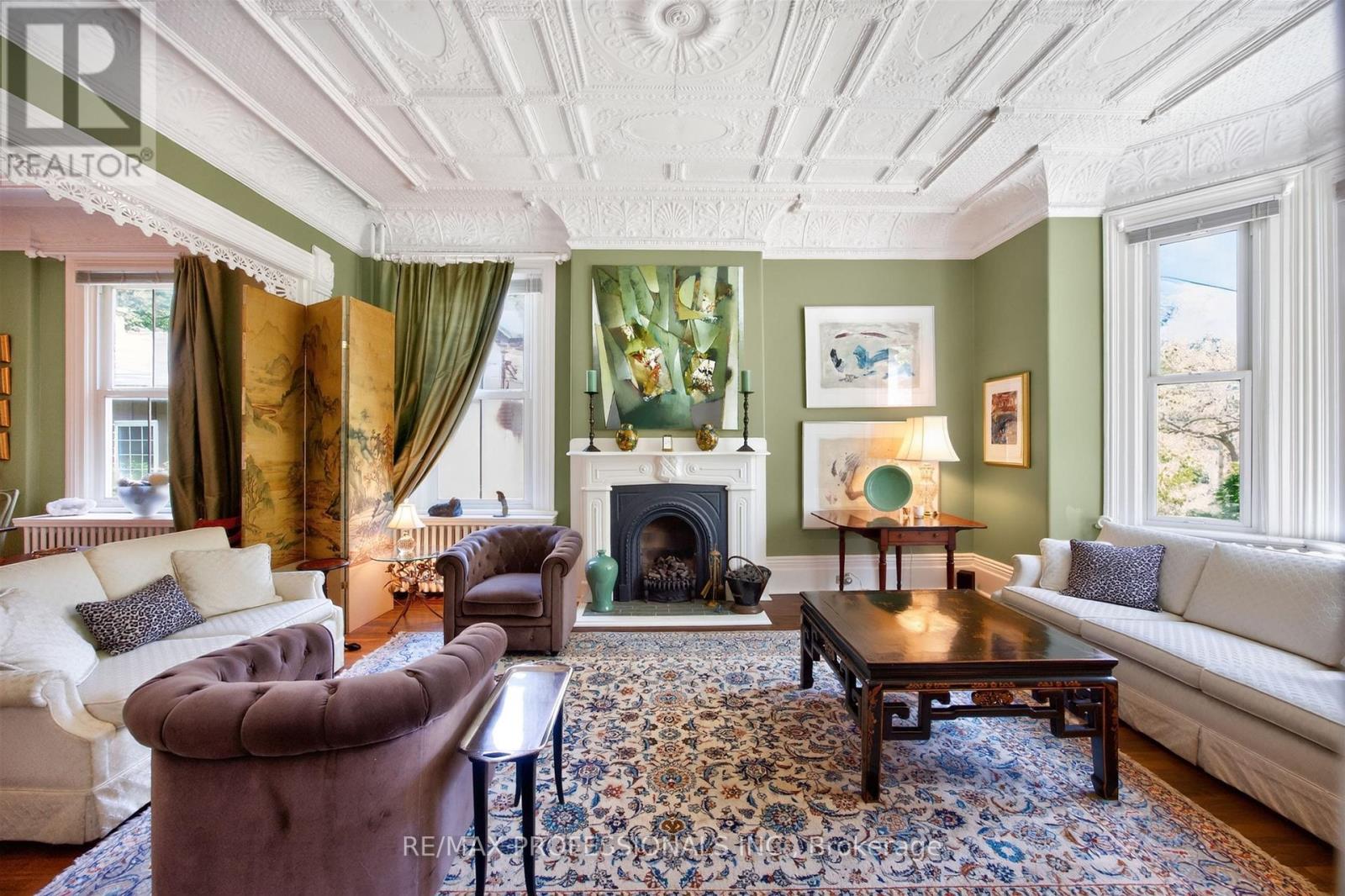 26 BEDFORD STREET - 11