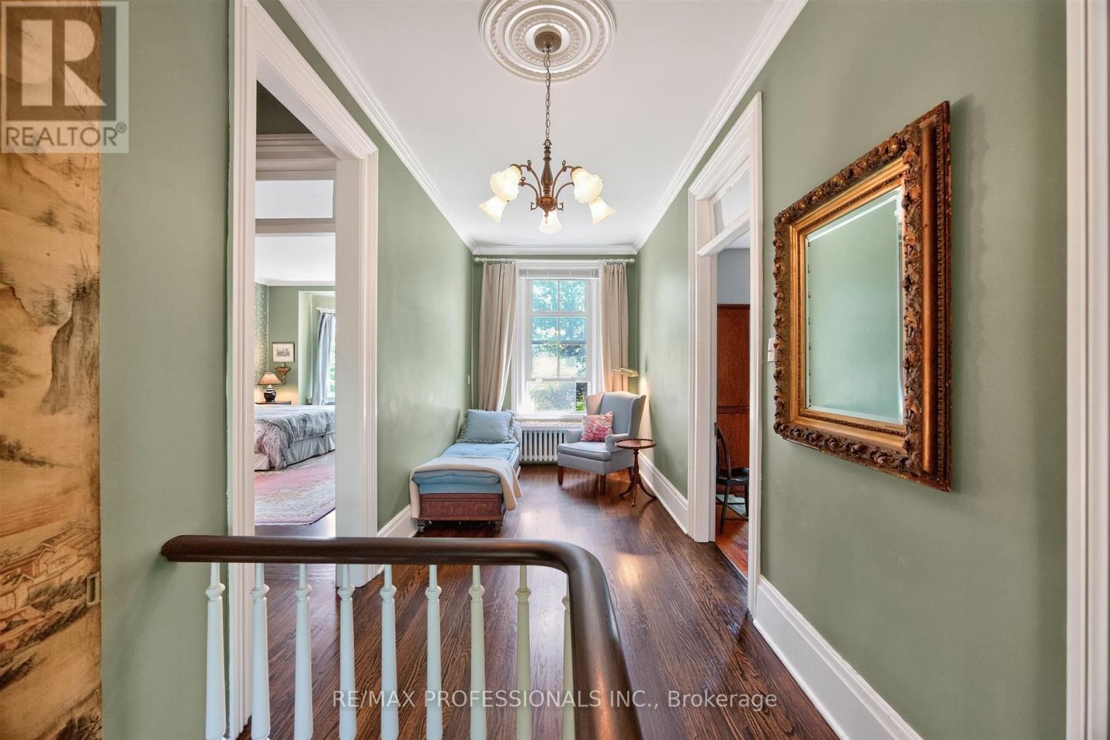 26 BEDFORD STREET - 26