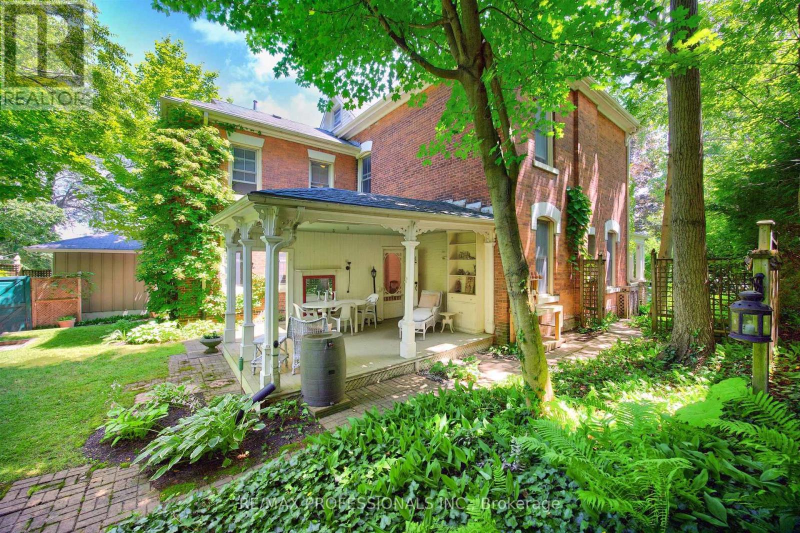 26 BEDFORD STREET - 40