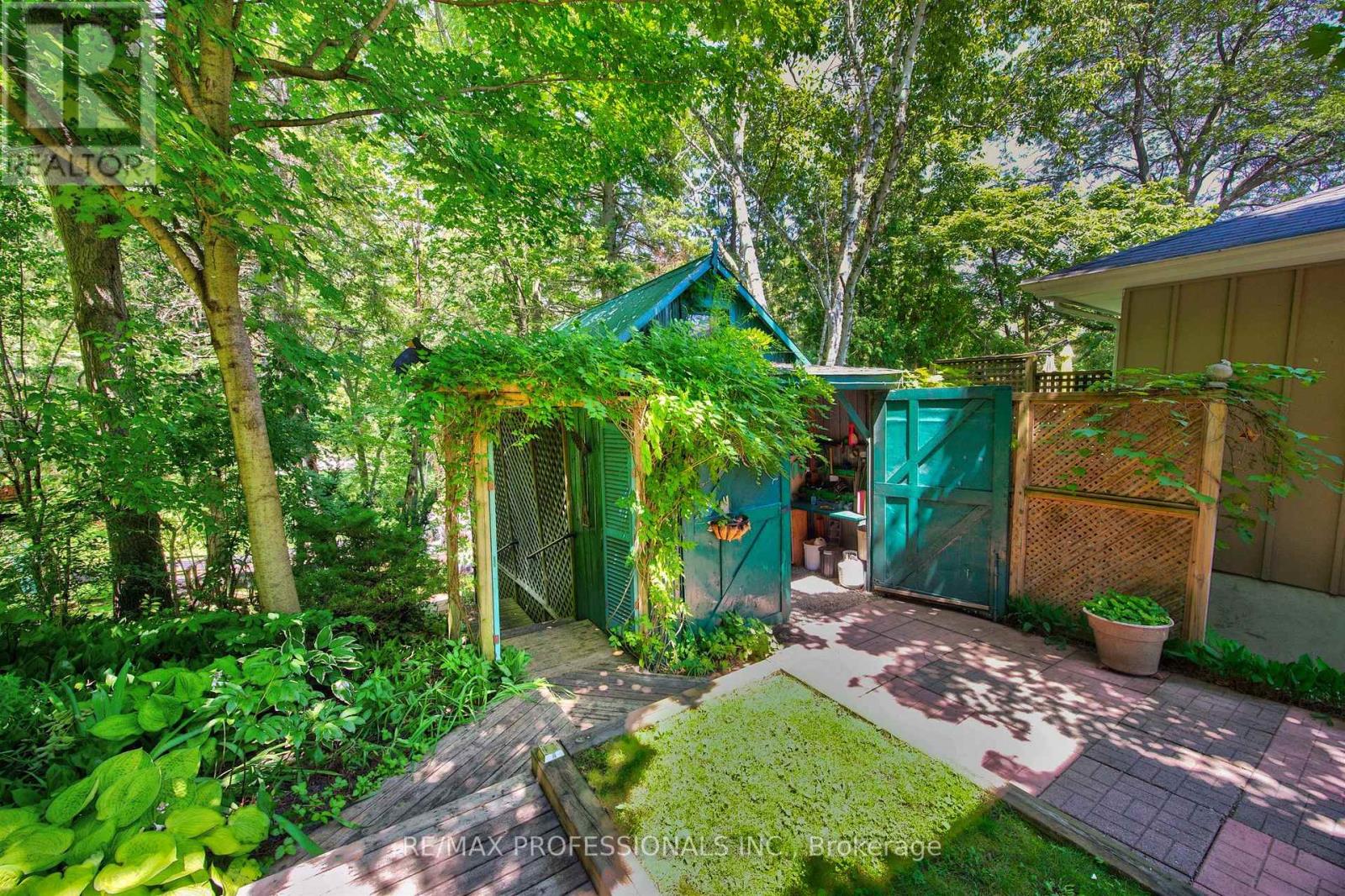 26 BEDFORD STREET - 41